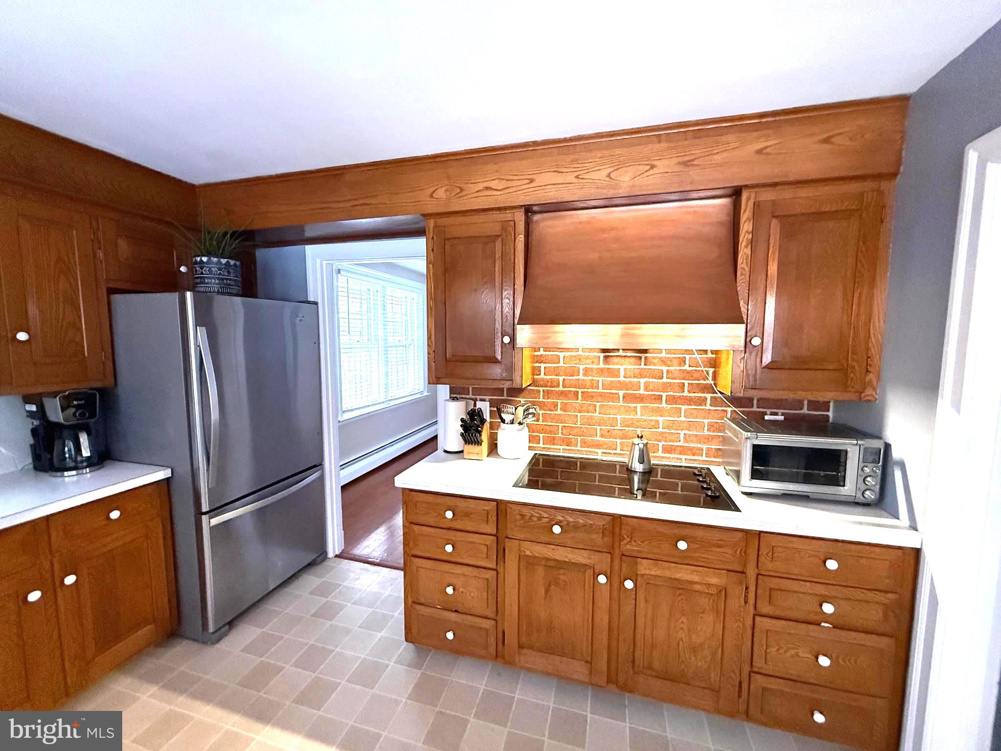 LANSDALE - Residential