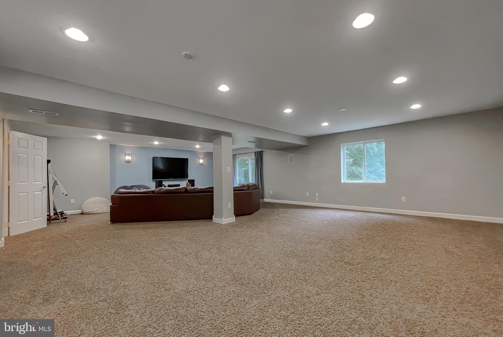 FORREST FARM - Residential