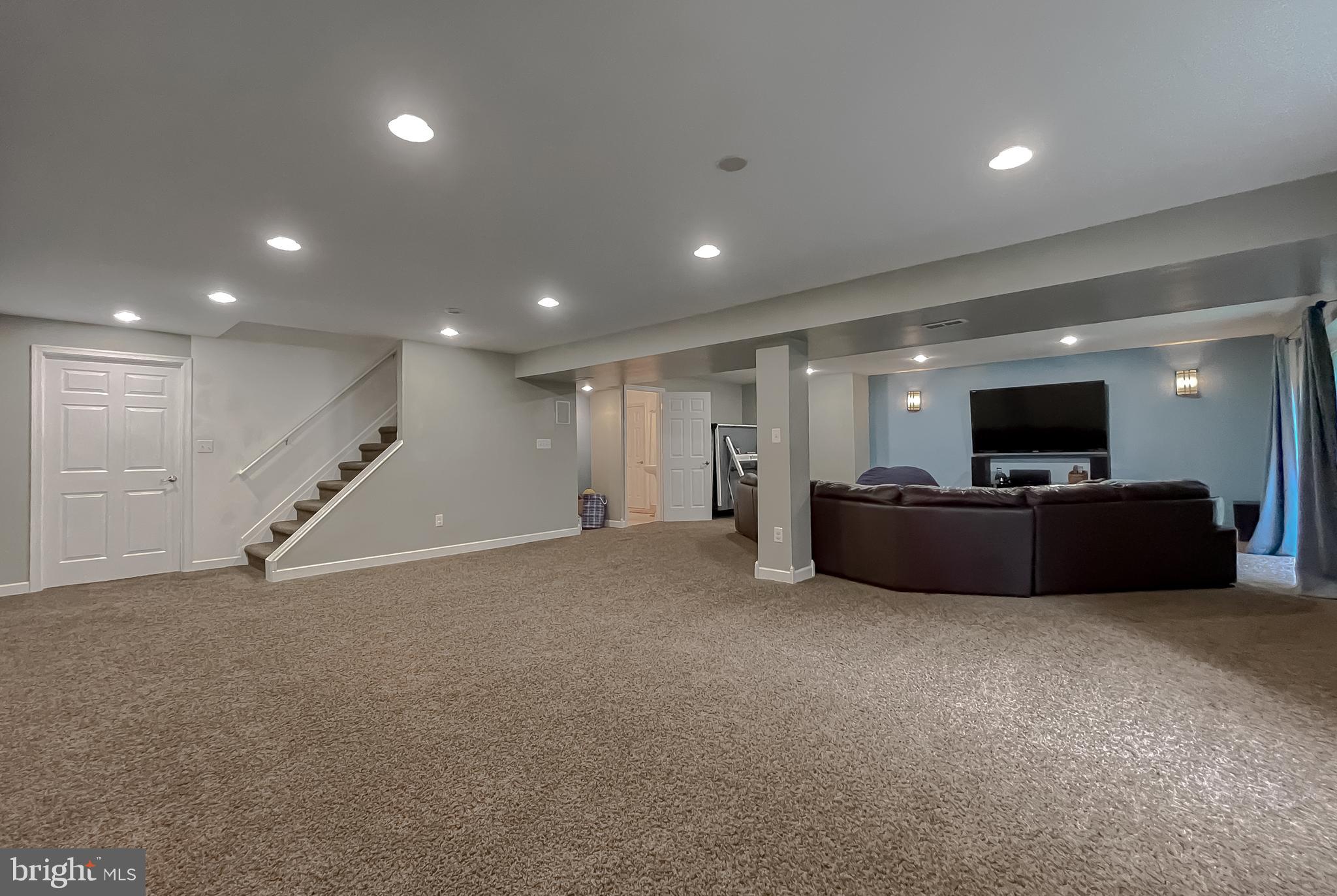 FORREST FARM - Residential