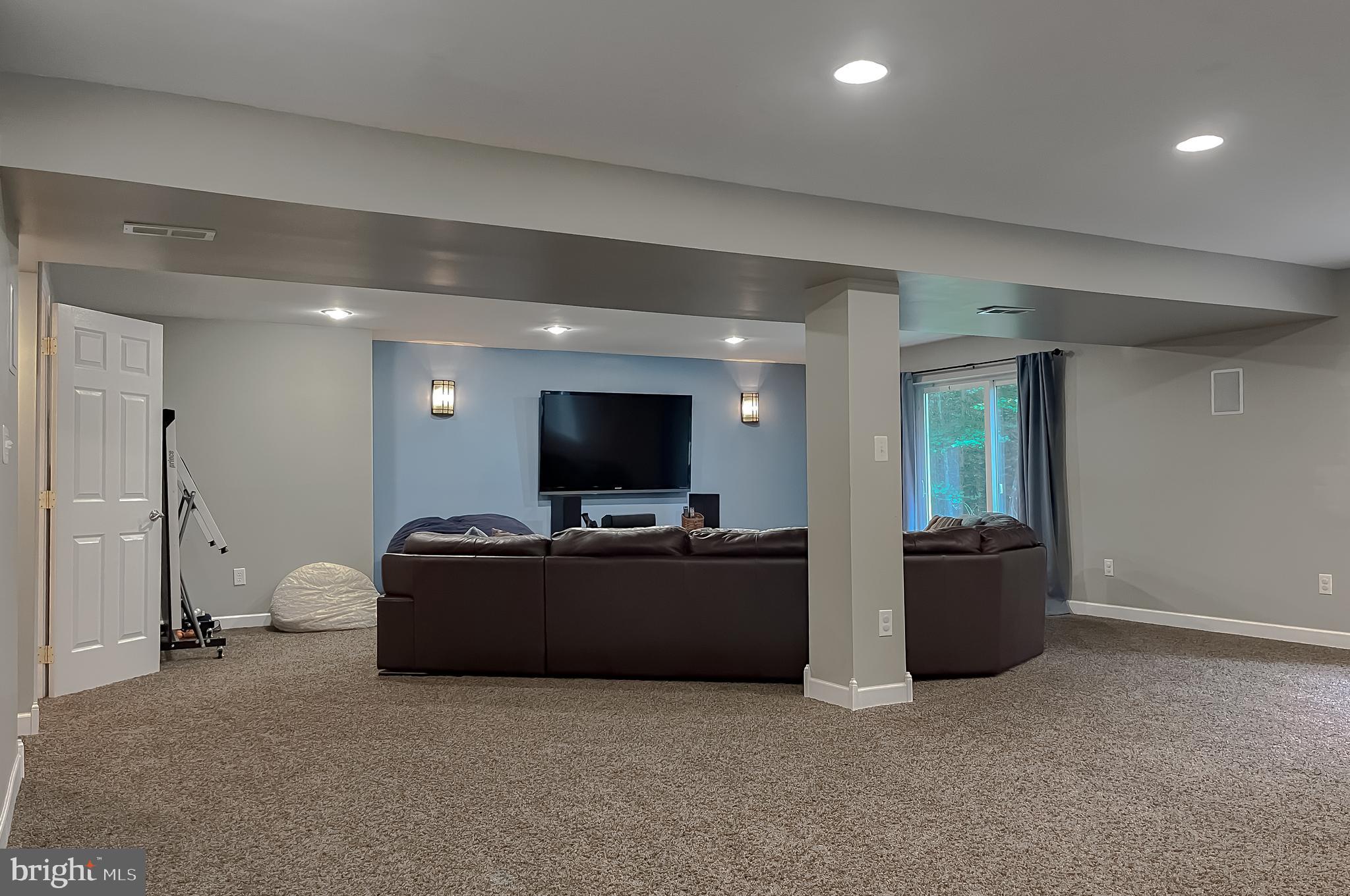 FORREST FARM - Residential