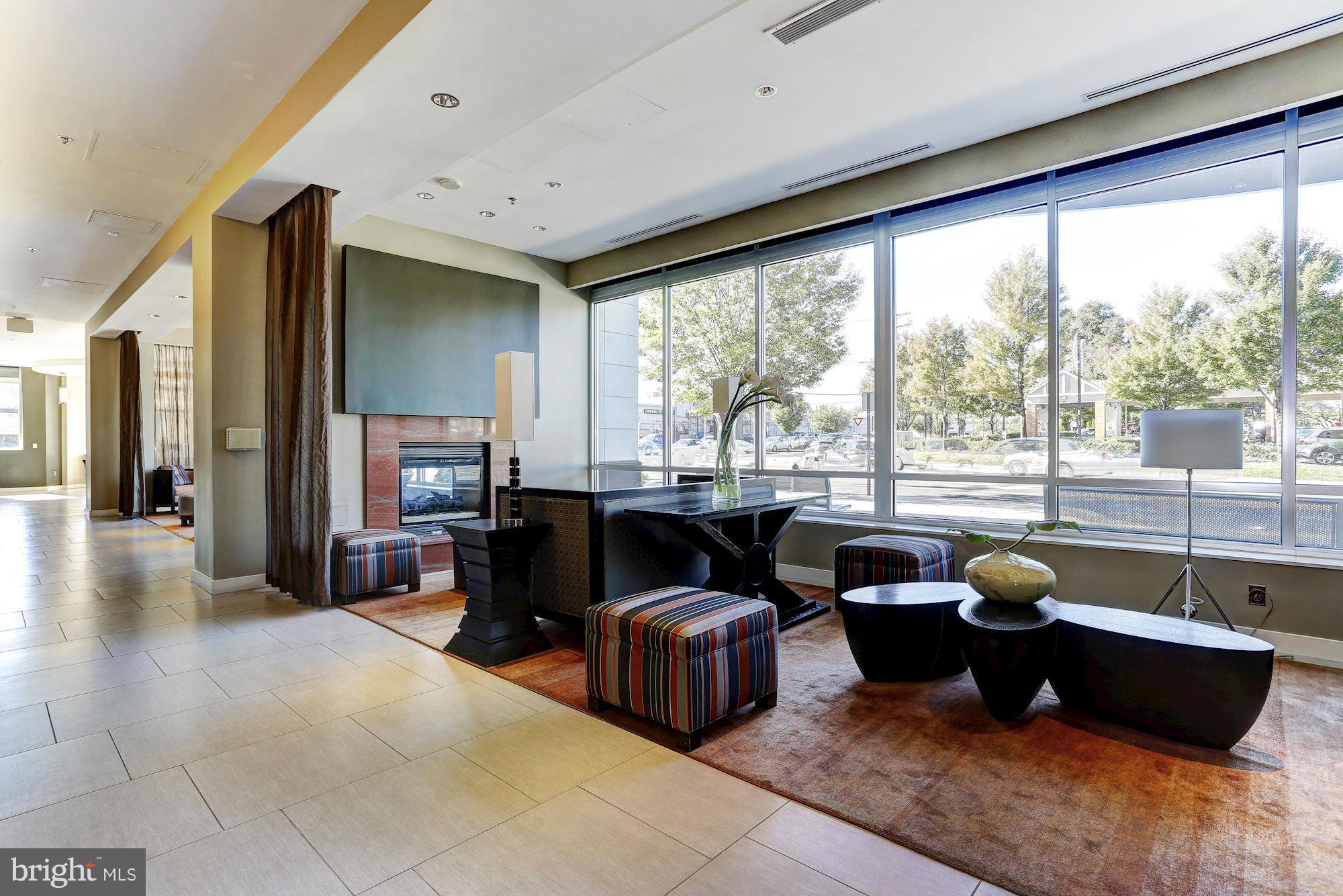 MIDTOWN BETHESDA NORTH - Residential