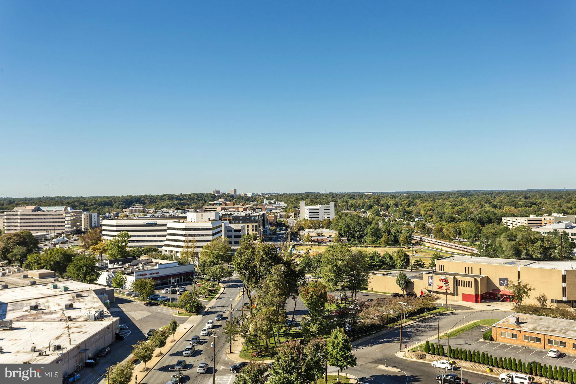 MIDTOWN BETHESDA NORTH - Residential