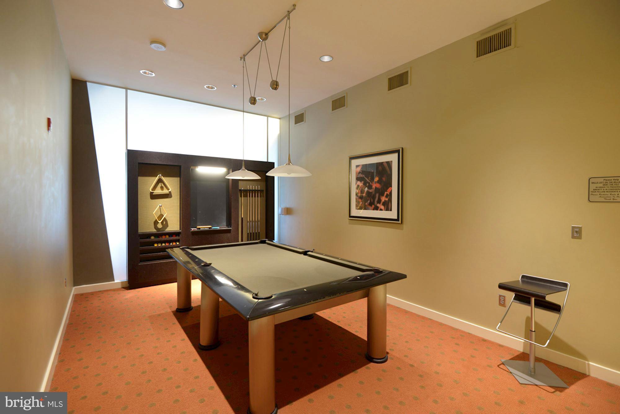 MIDTOWN BETHESDA NORTH - Residential