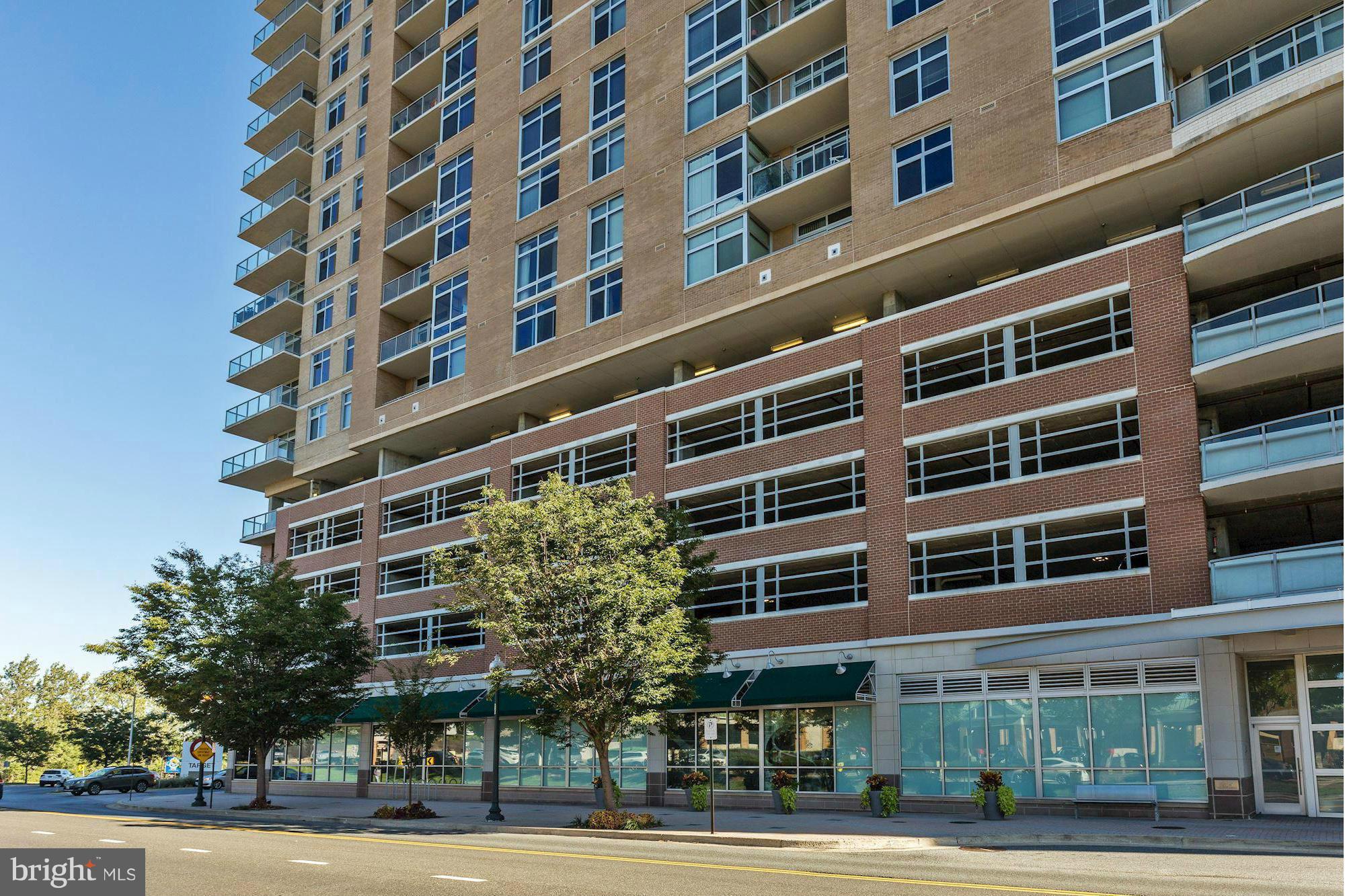 MIDTOWN BETHESDA NORTH - Residential