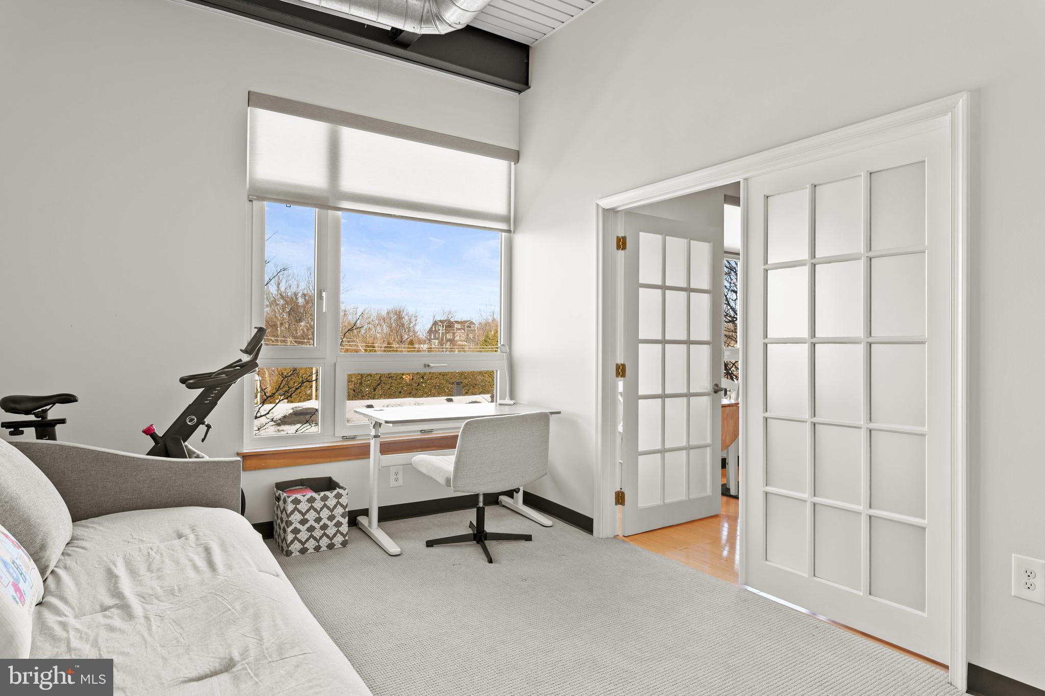 INDUSTRY - Residential Lease