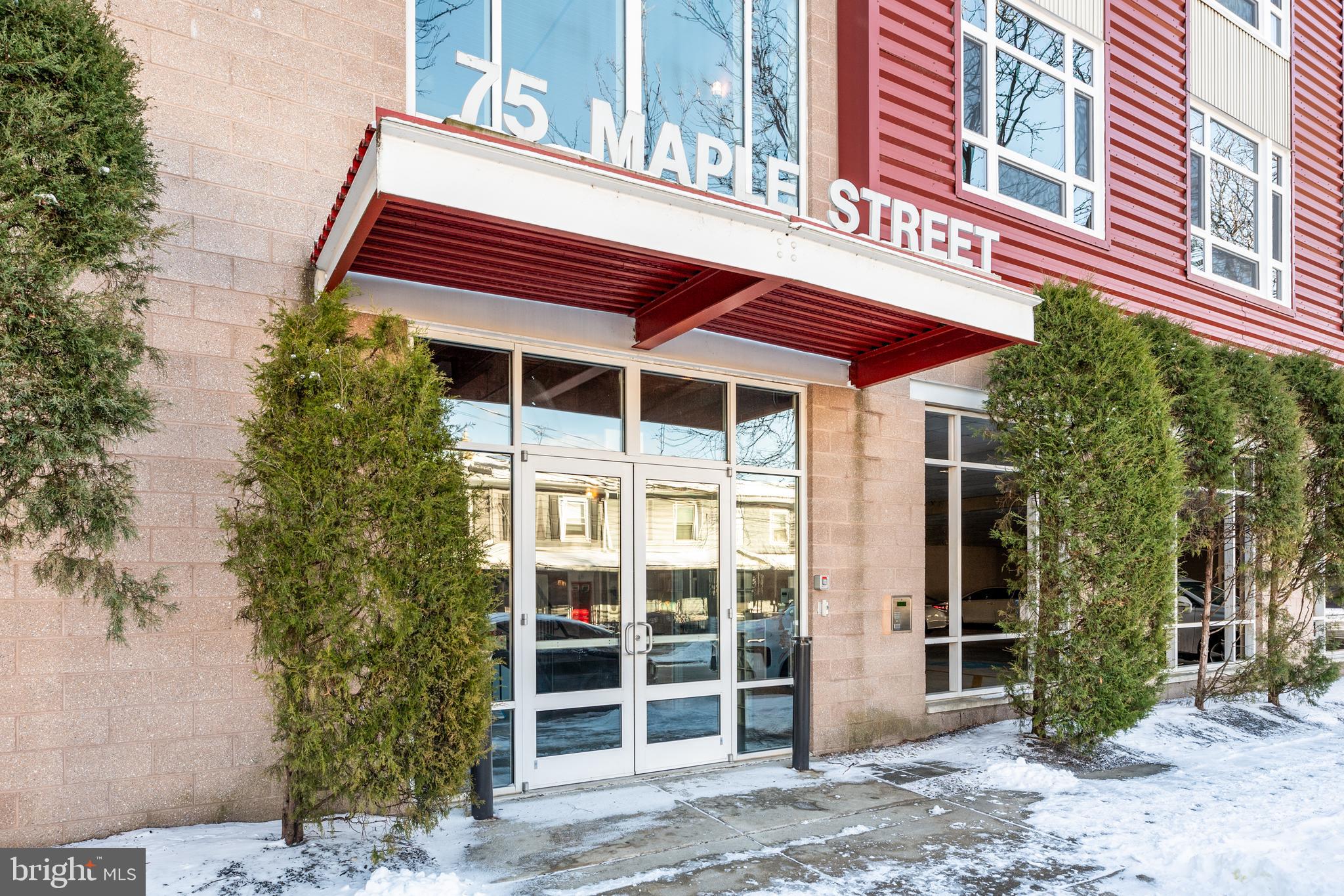 INDUSTRY - Residential Lease