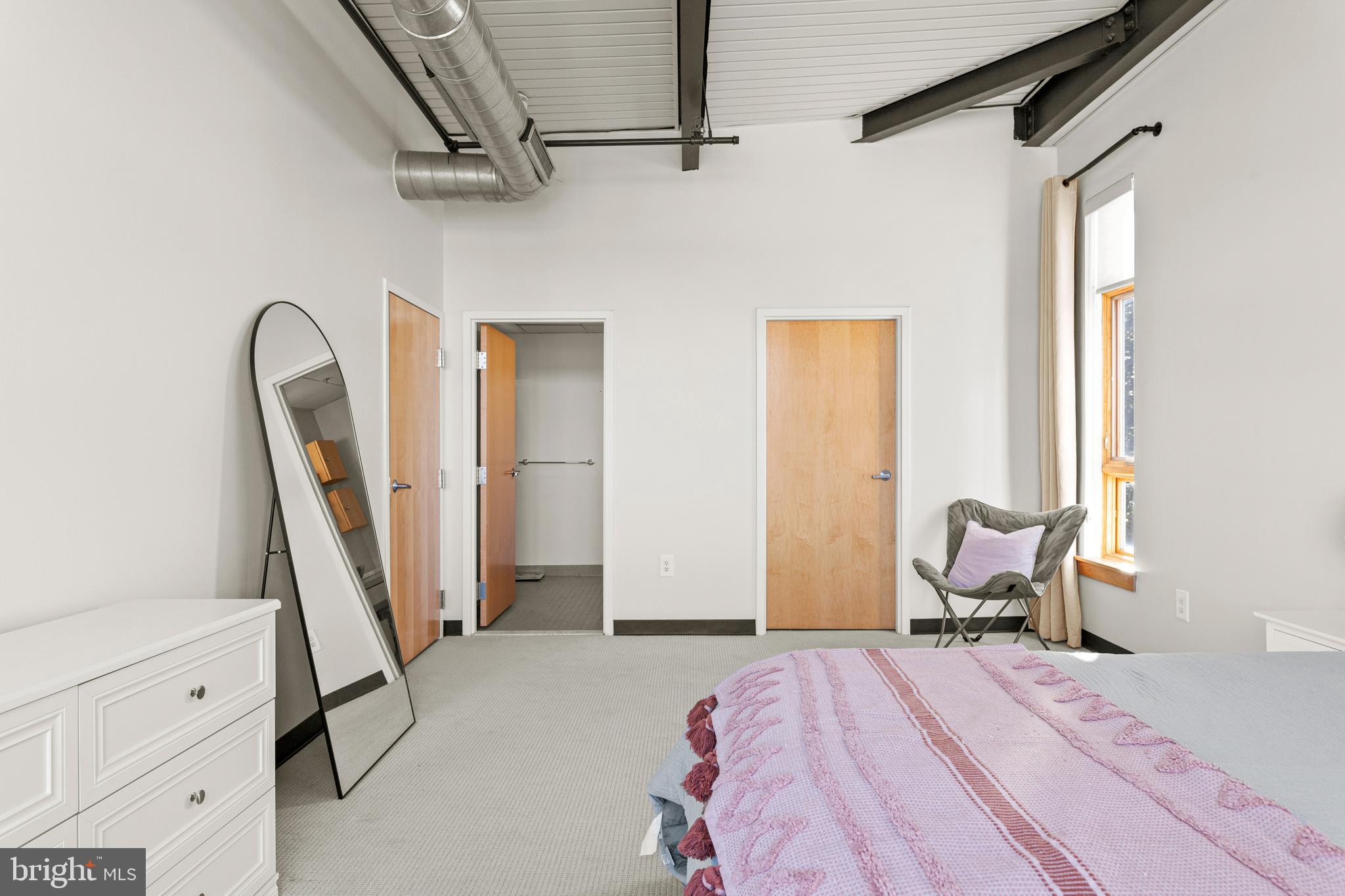 INDUSTRY - Residential Lease