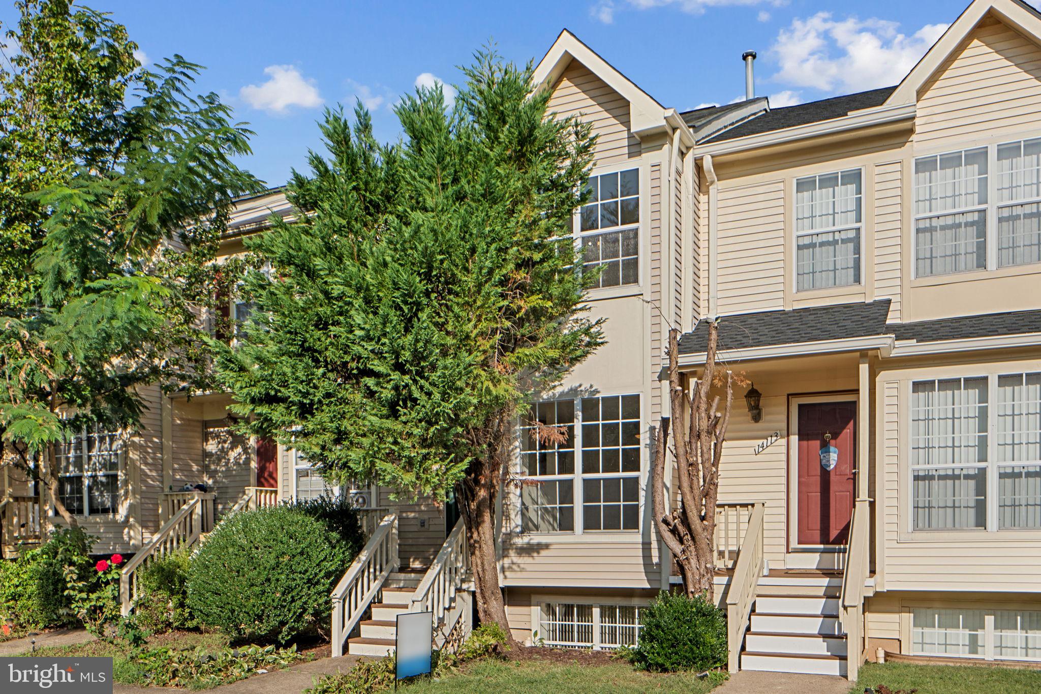 GREEN TRAILS - Residential Lease