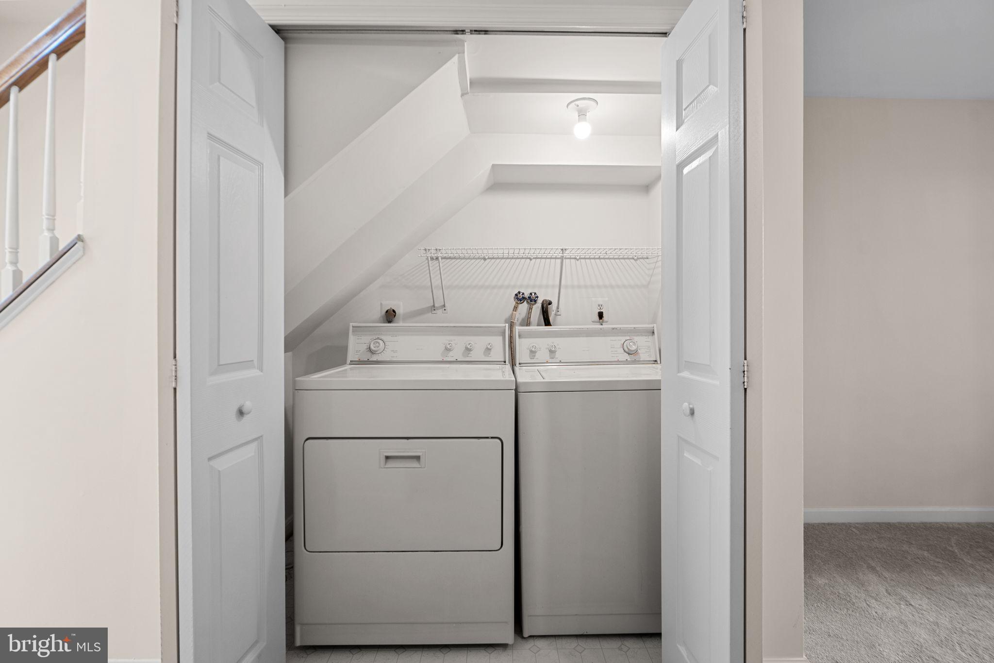 GREEN TRAILS - Residential Lease