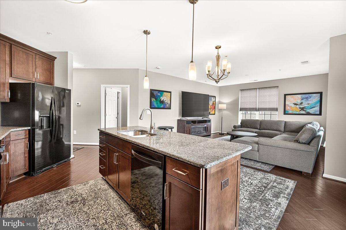 NORBECK CROSSING - Residential