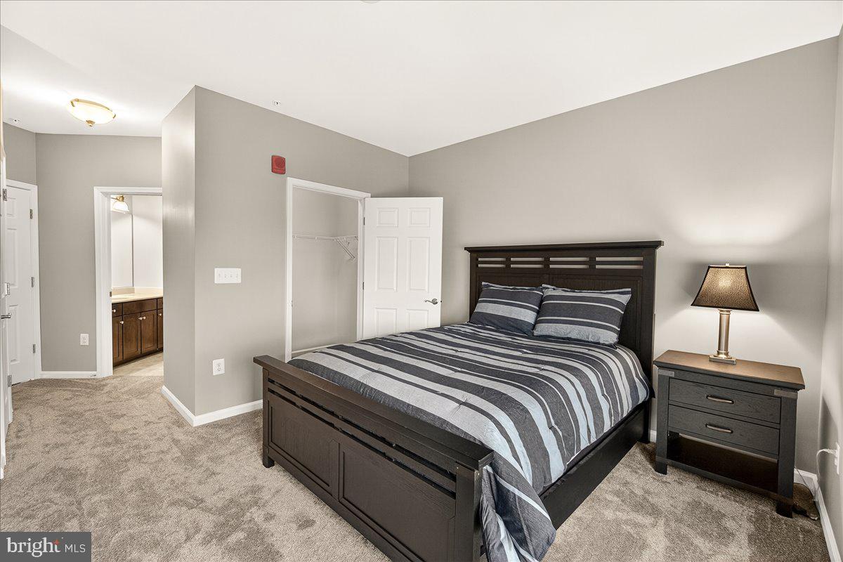 NORBECK CROSSING - Residential