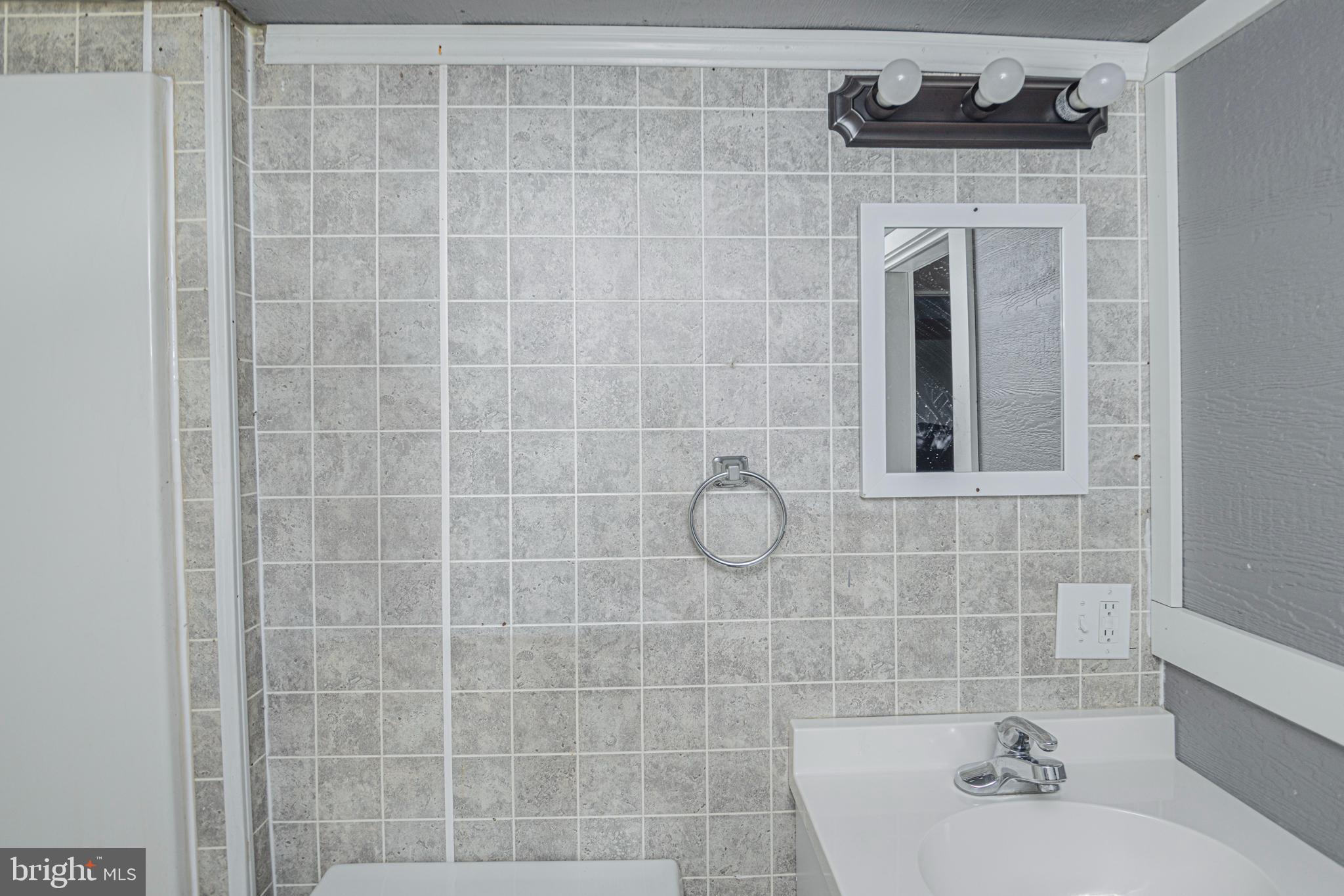 OAKLAND - Residential