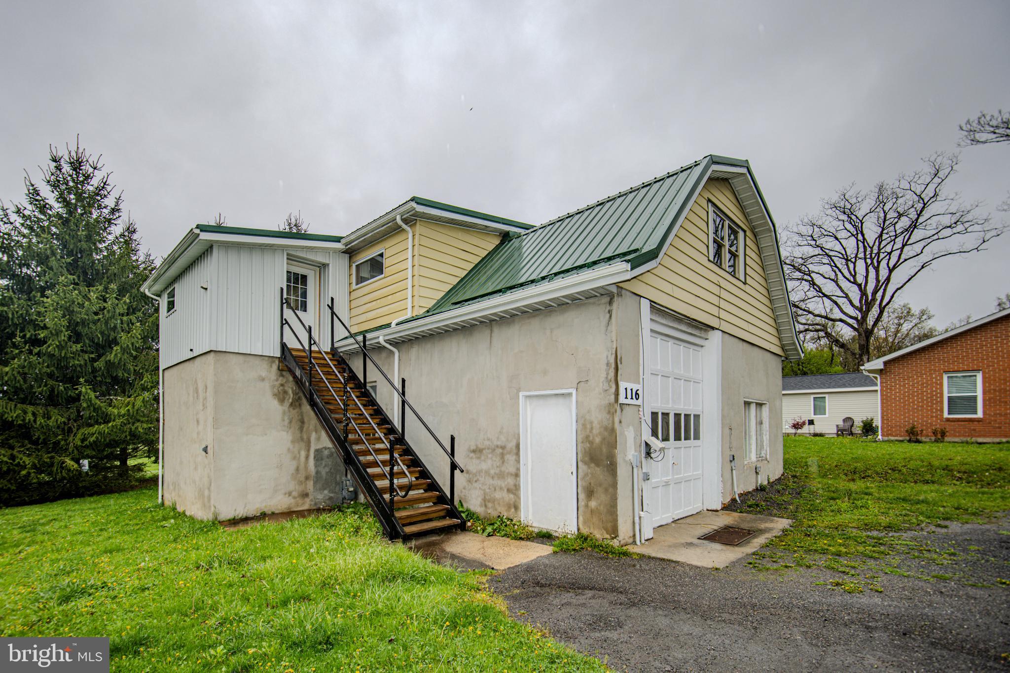 OAKLAND - Residential