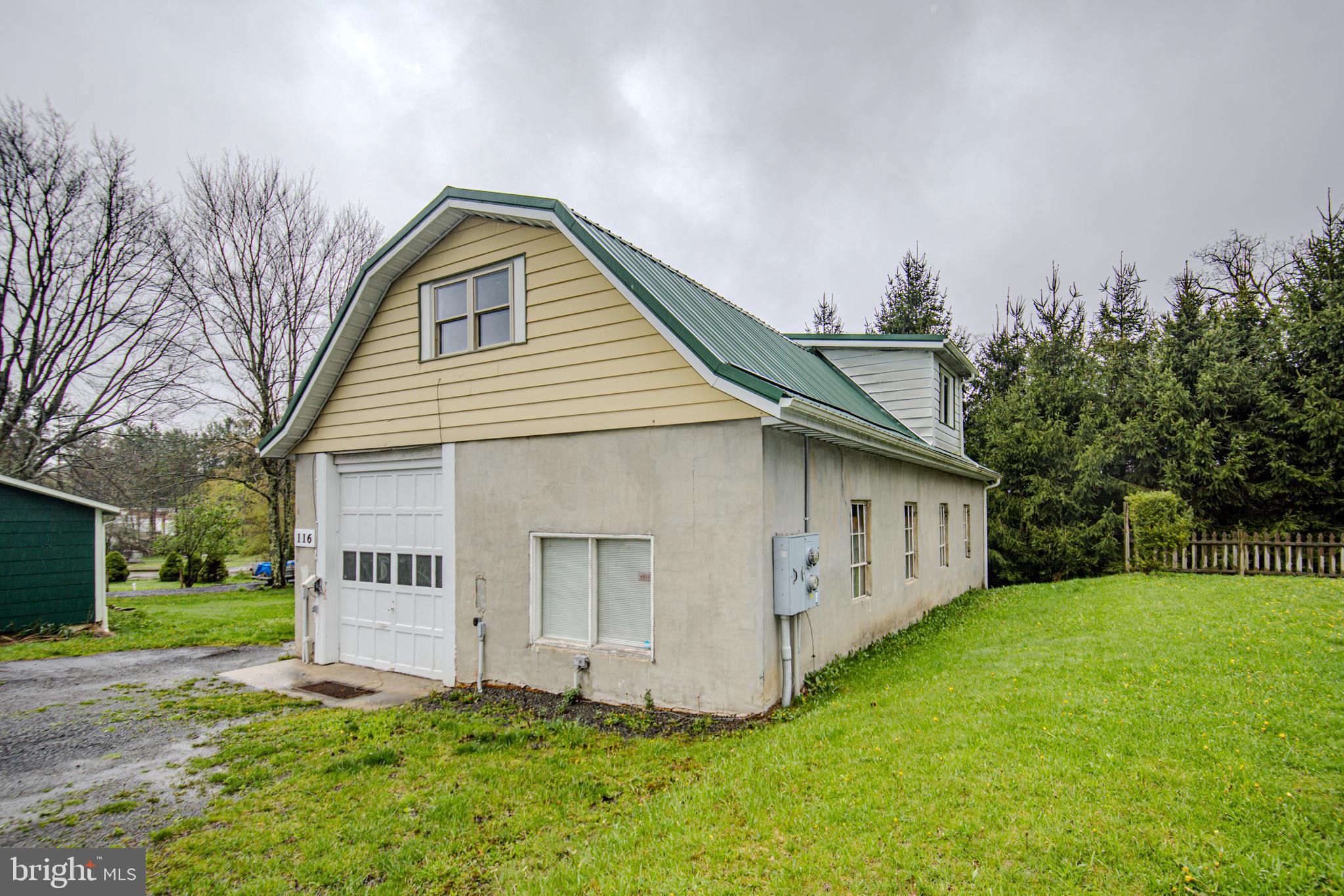 OAKLAND - Residential