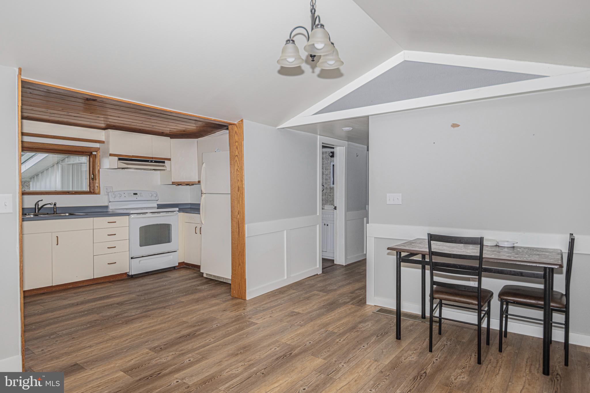 116 N 8TH STREET 2