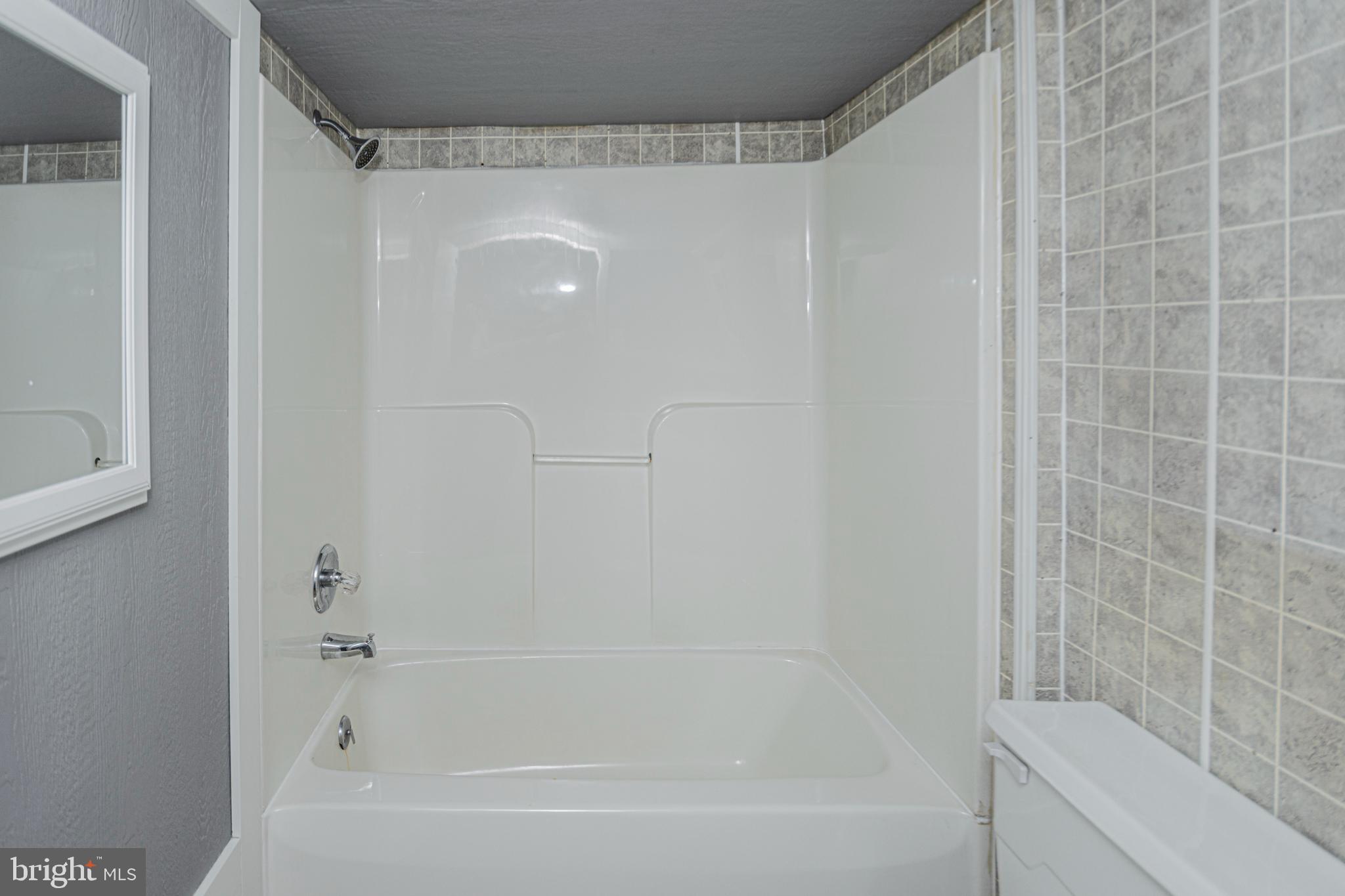 OAKLAND - Residential