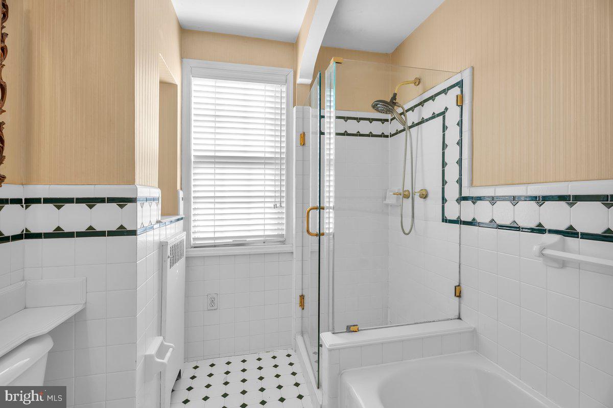 SANDYFORD PARK - Residential