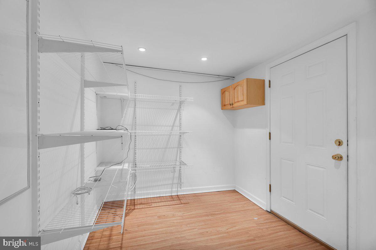 SANDYFORD PARK - Residential