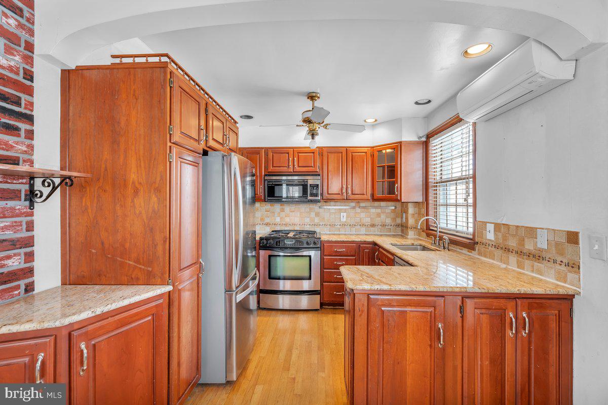 SANDYFORD PARK - Residential