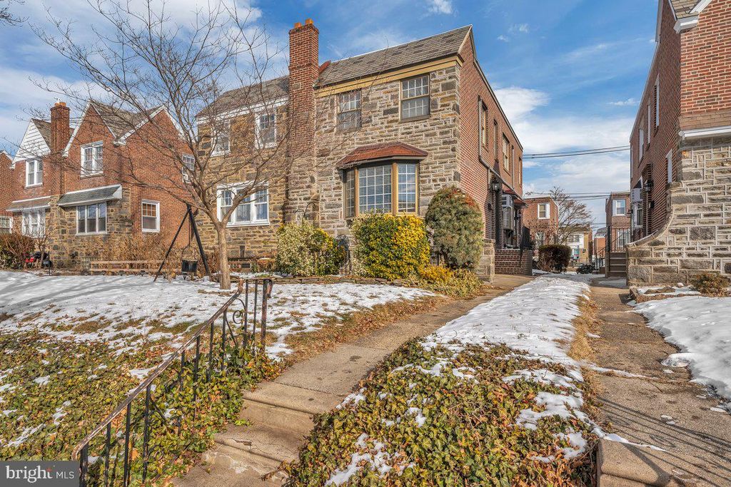 Photo of 3131 Teesdale Street, PHILADELPHIA, PA 19152 (MLS # PAPH2578804)