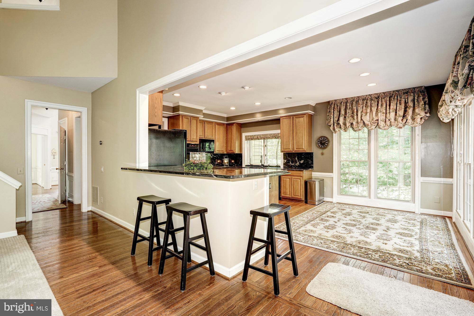 CHAMPION LAKE - Residential