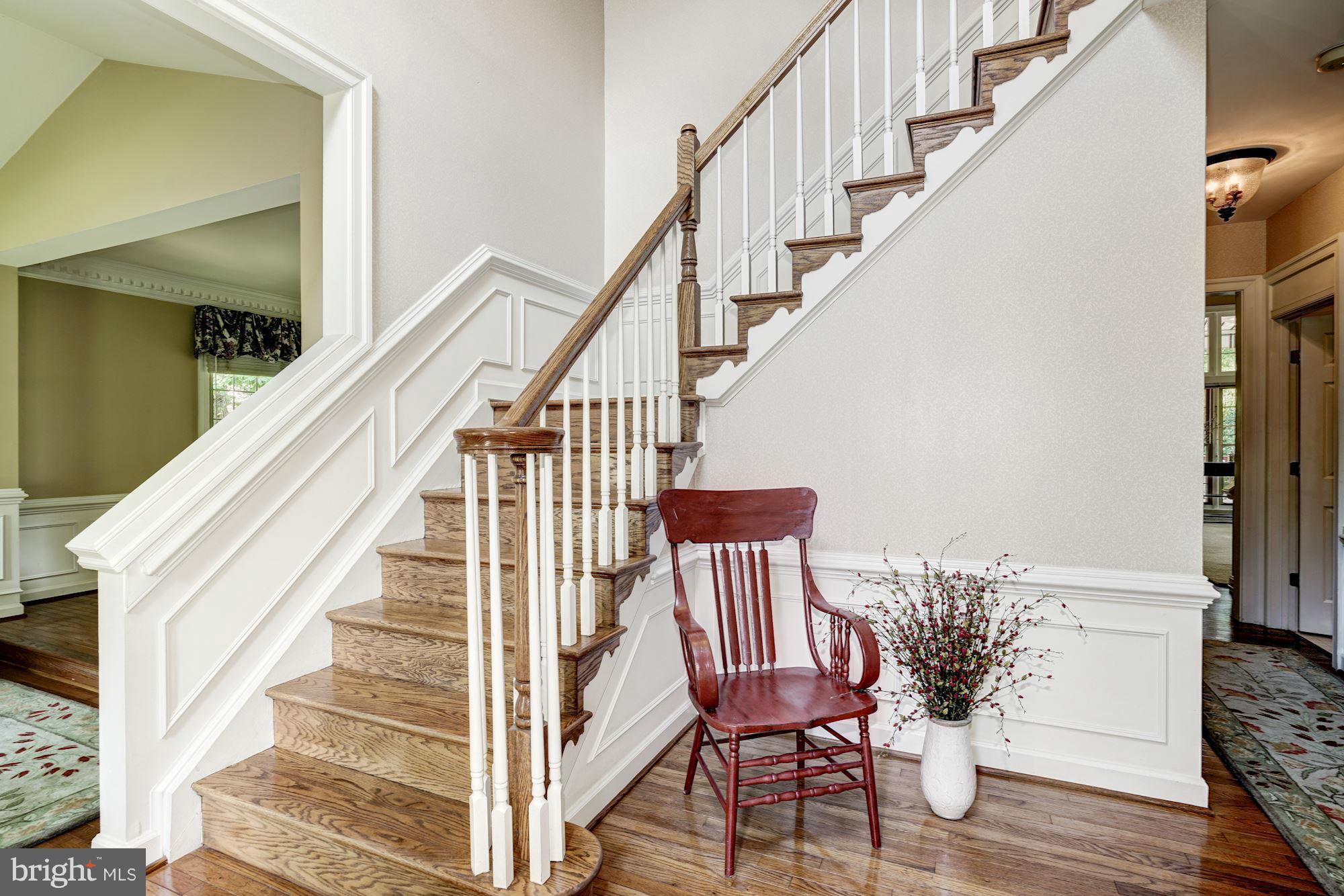 CHAMPION LAKE - Residential