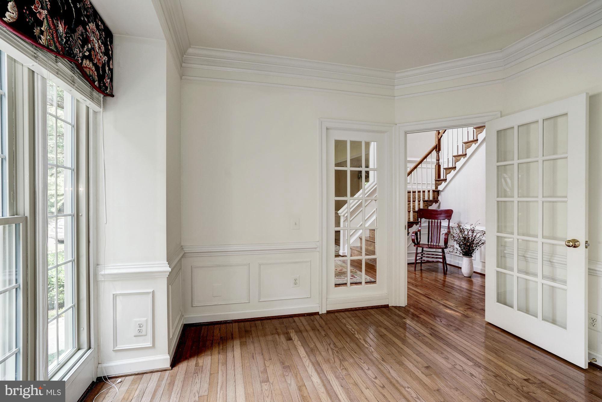 CHAMPION LAKE - Residential