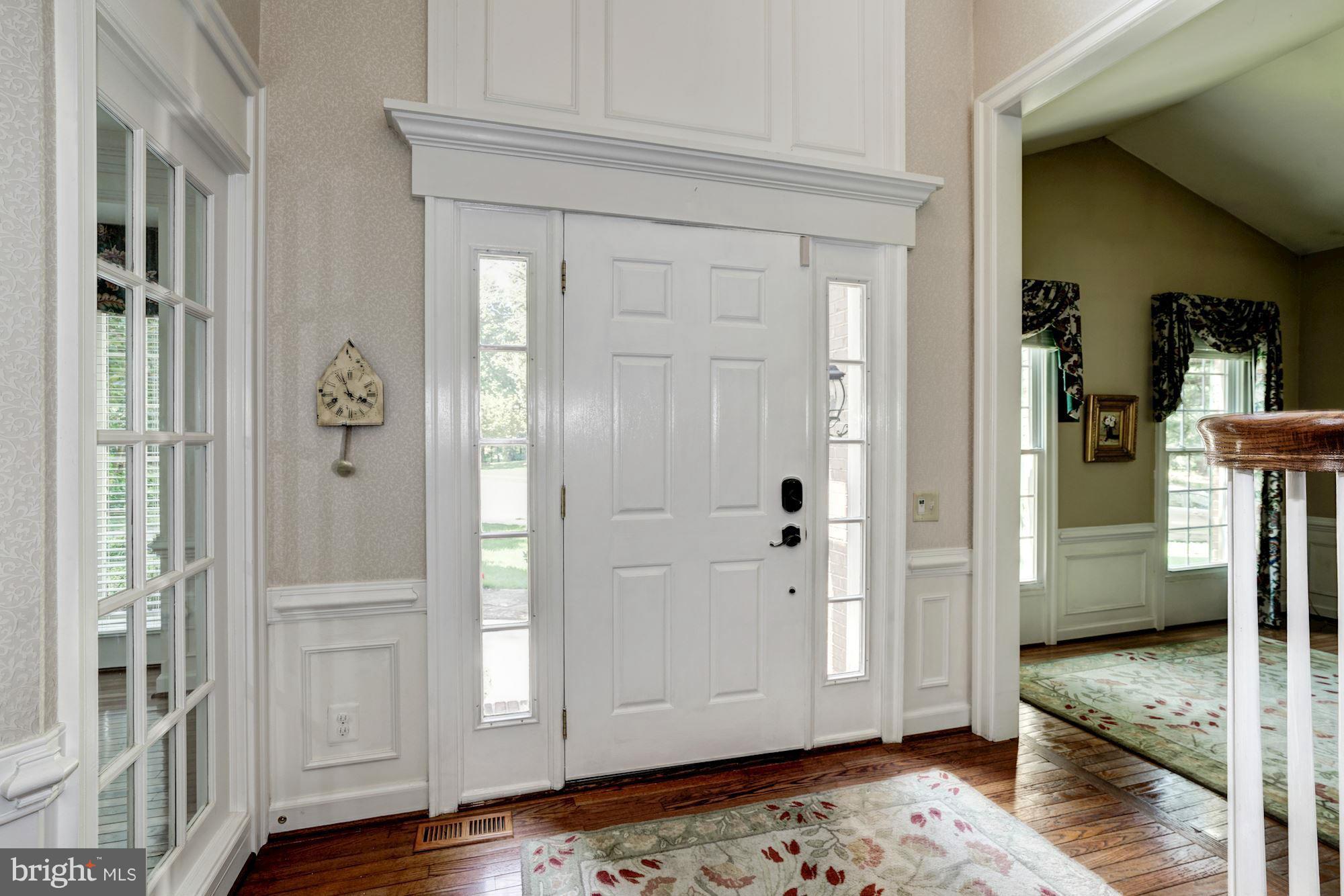 CHAMPION LAKE - Residential