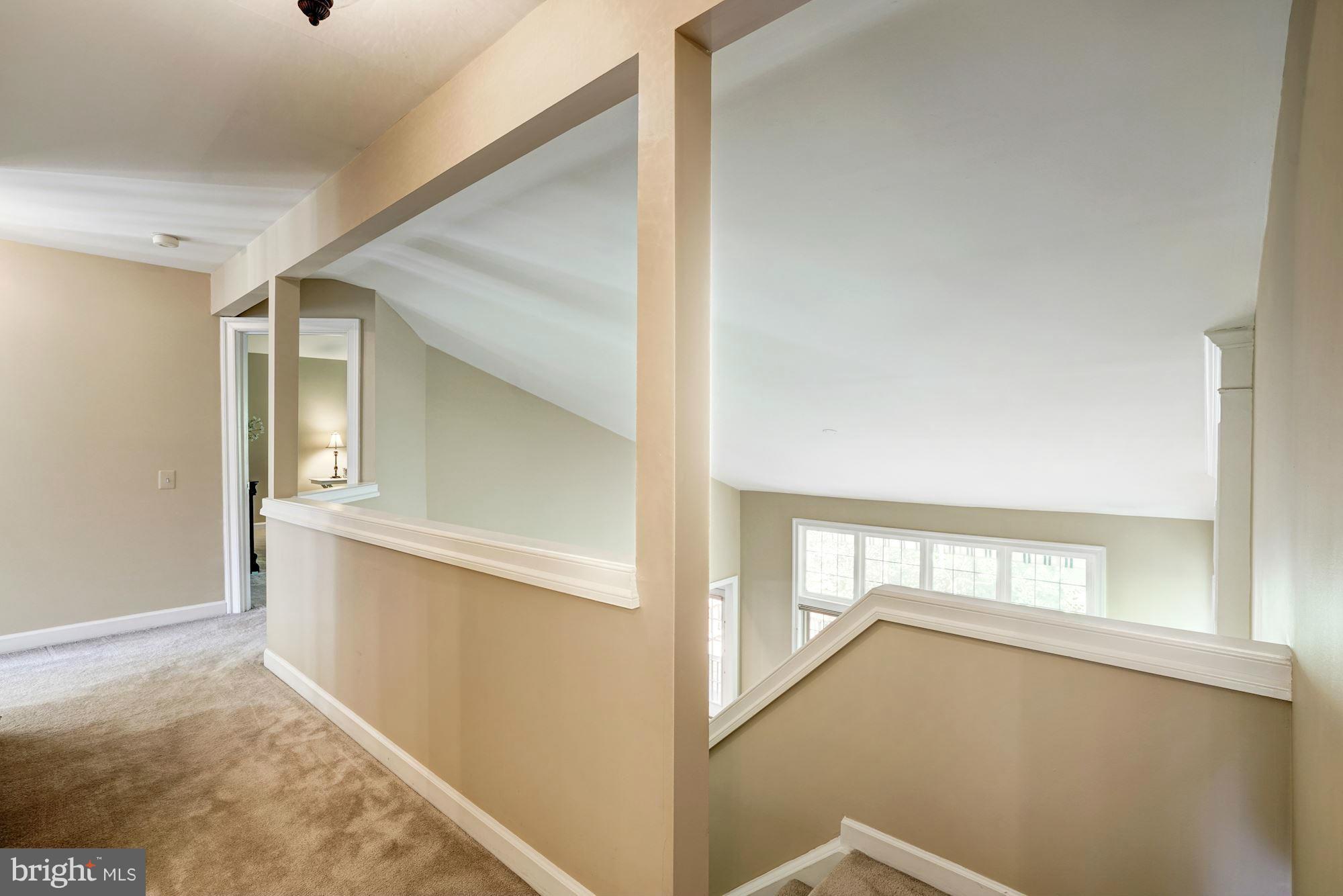 CHAMPION LAKE - Residential