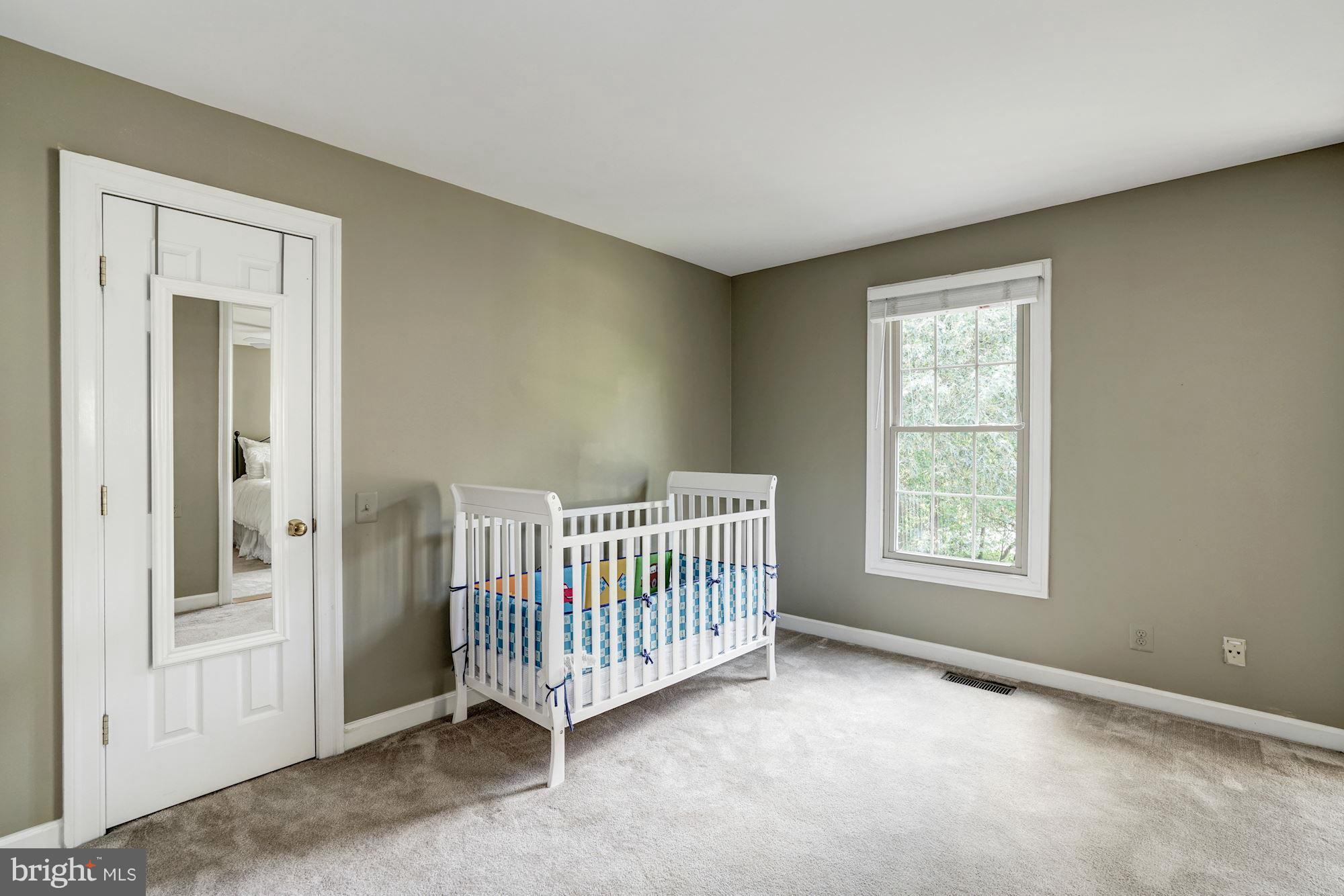 CHAMPION LAKE - Residential