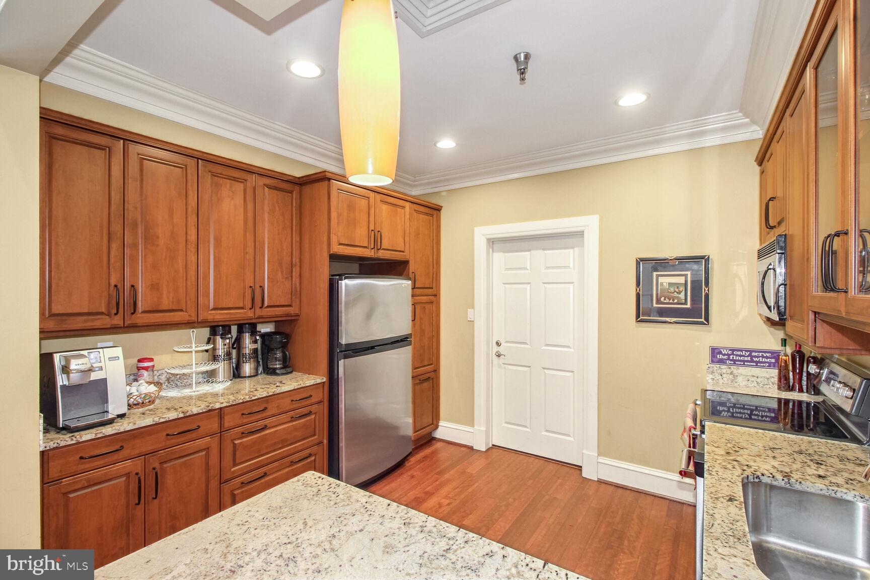 ENCLAVE AT ELLICOTT HILLS - Residential