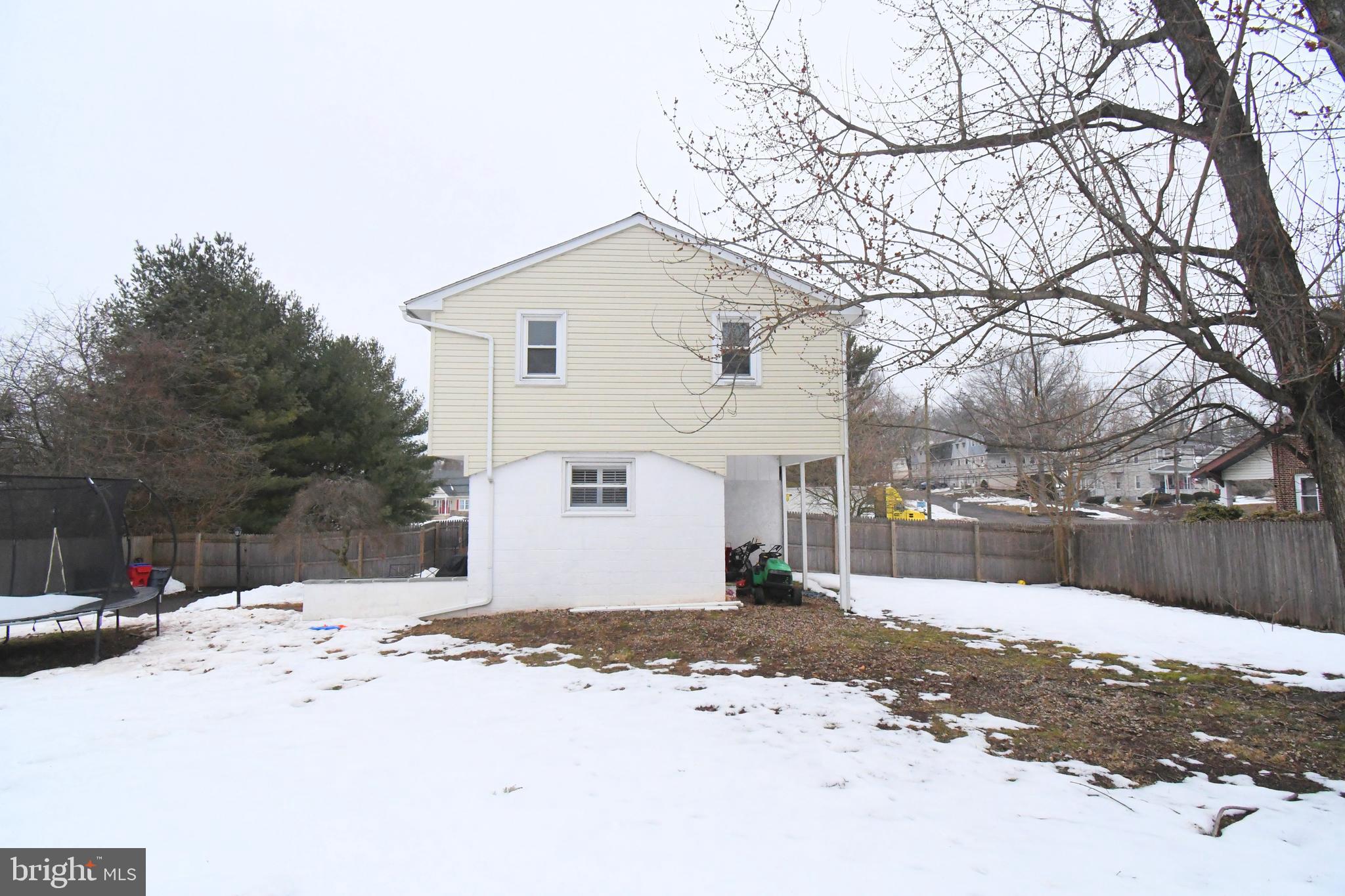 WINDING BROOKE EST - Residential