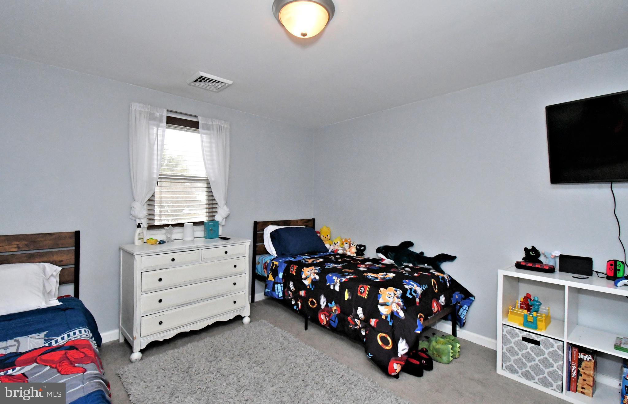 WINDING BROOKE EST - Residential