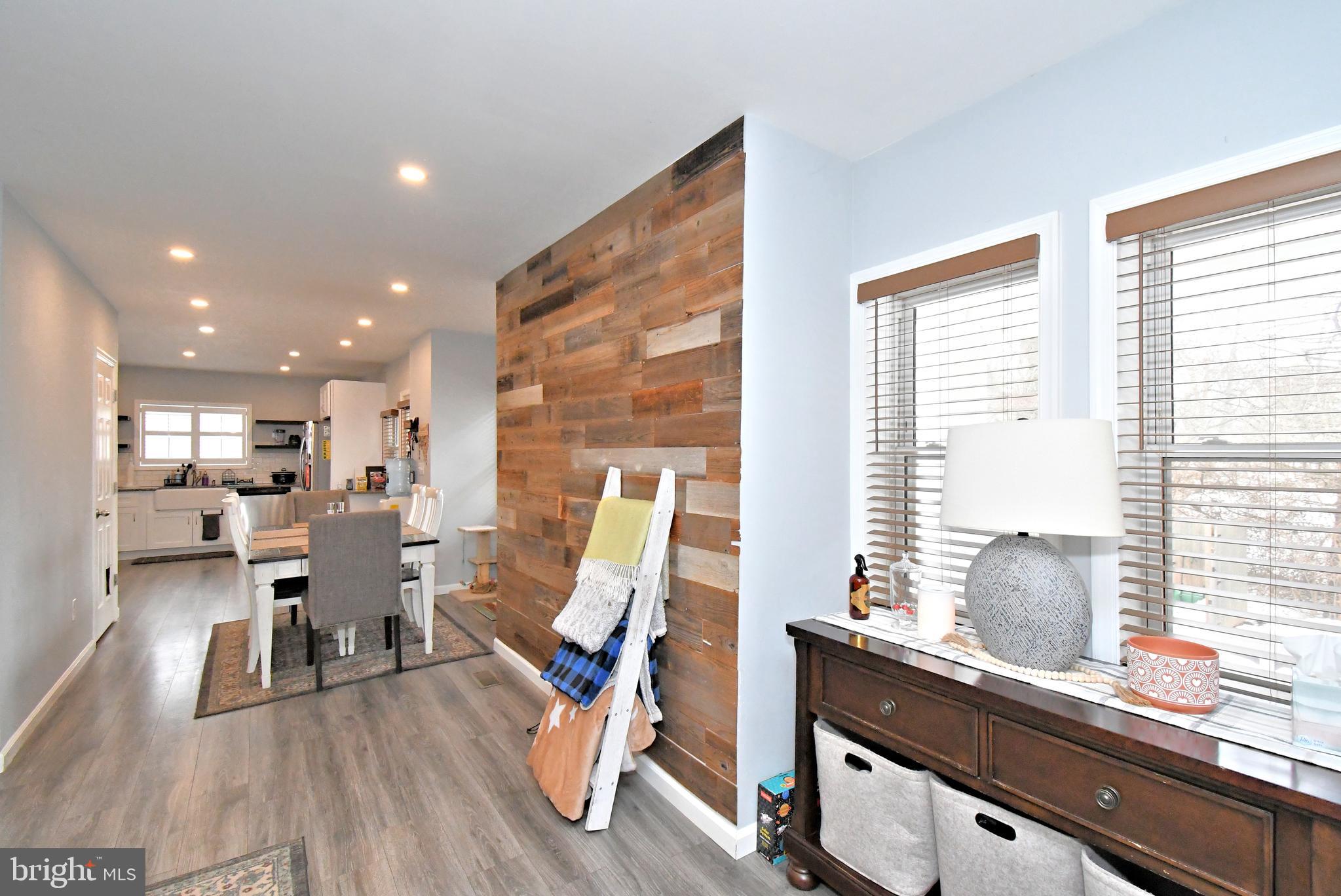 WINDING BROOKE EST - Residential