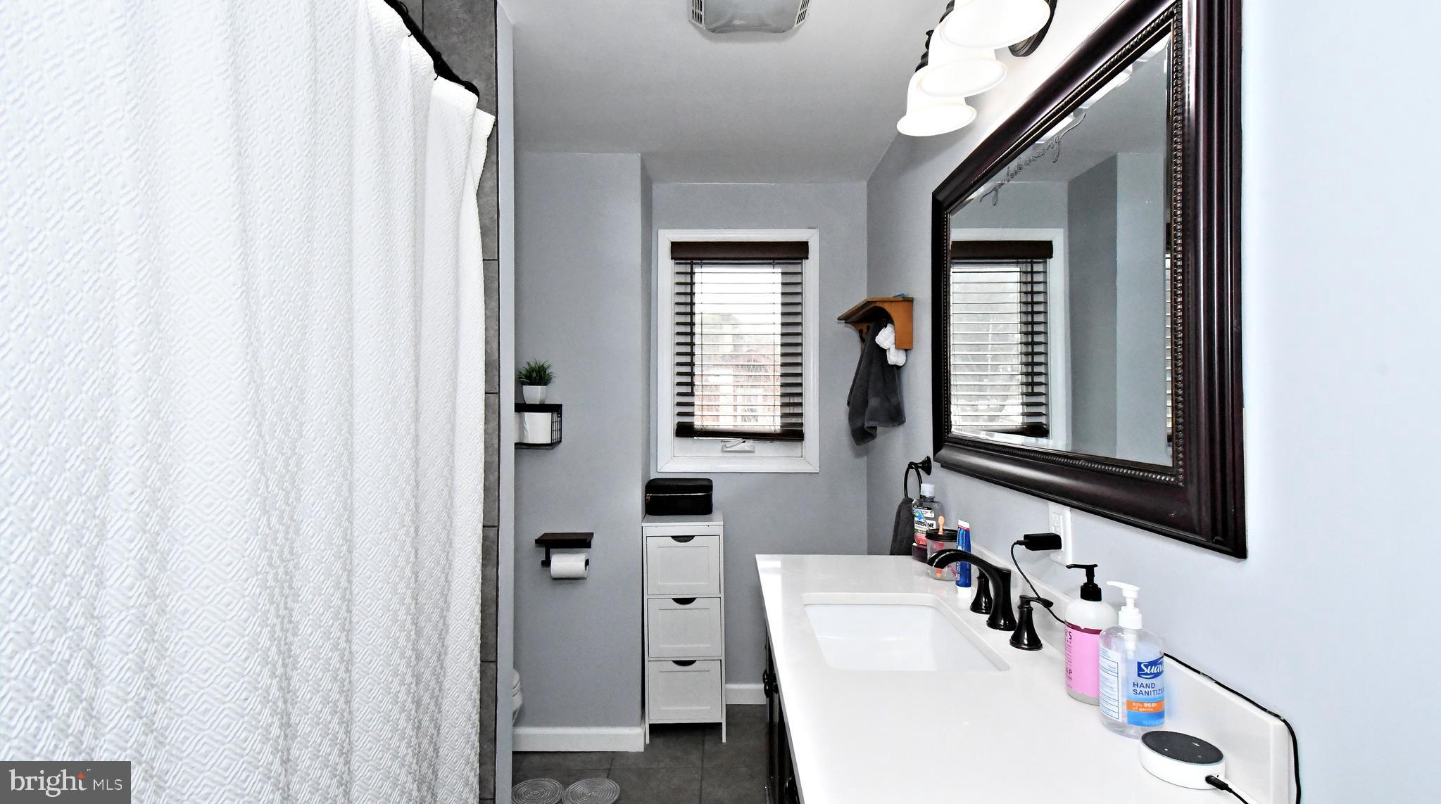 WINDING BROOKE EST - Residential