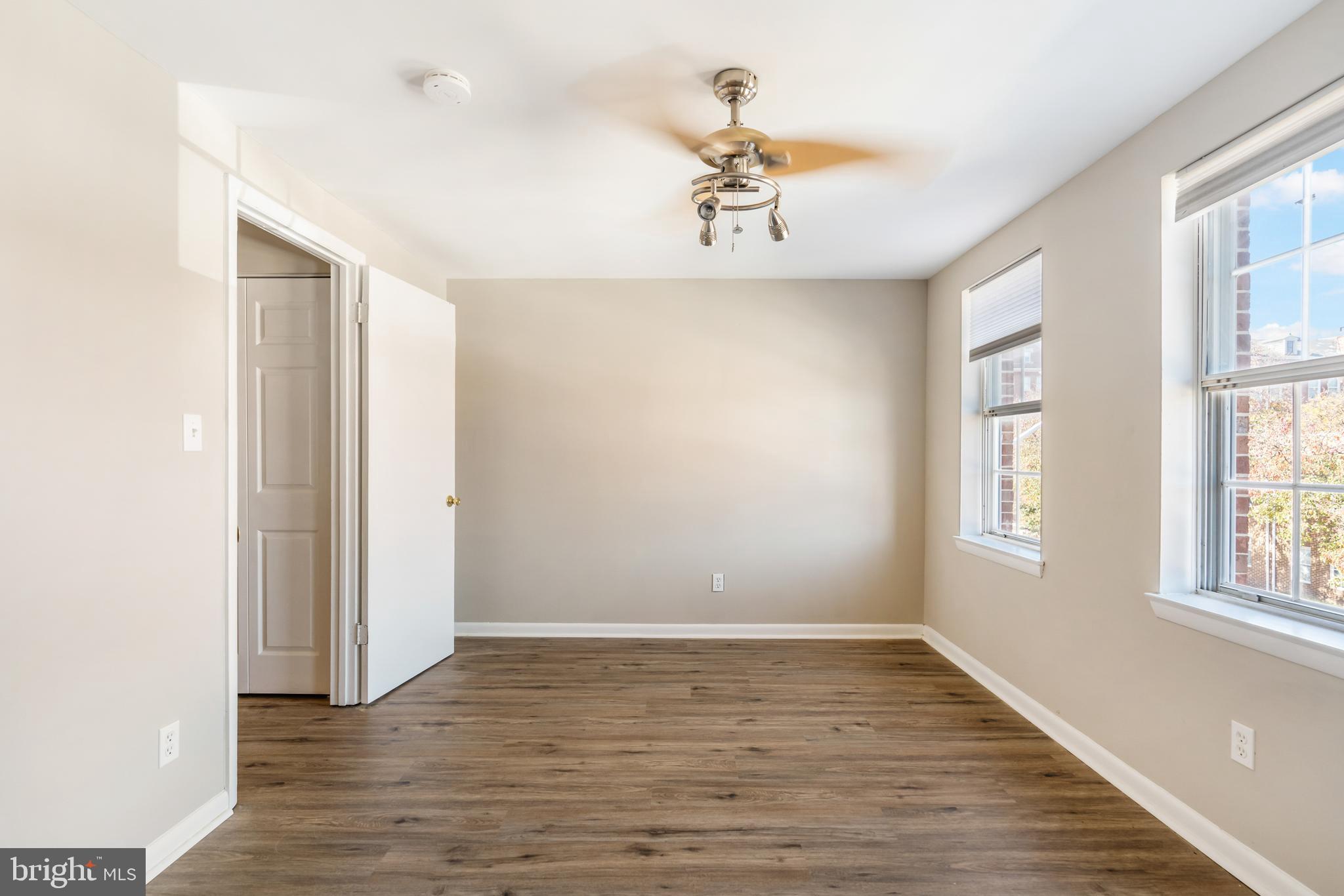 ASHLAND MEWS - Residential Lease