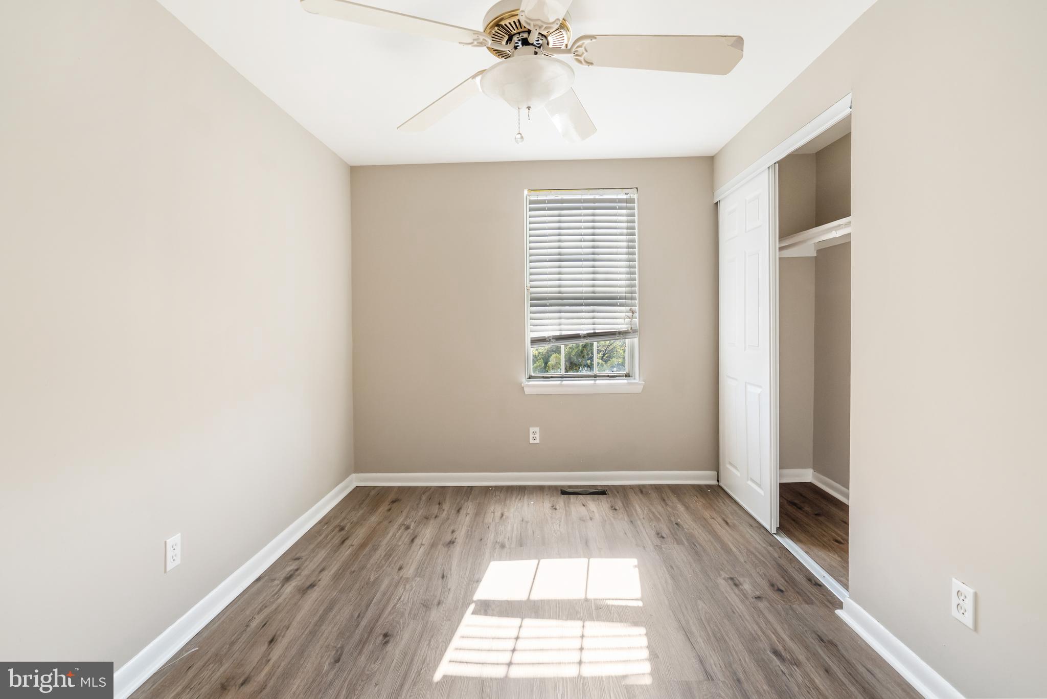 ASHLAND MEWS - Residential Lease