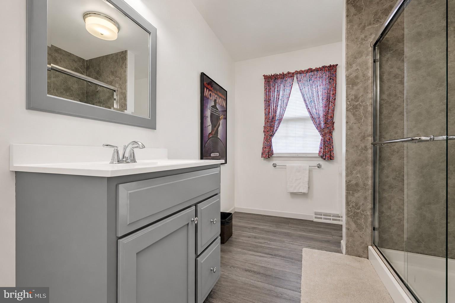 DELLWOOD - Residential
