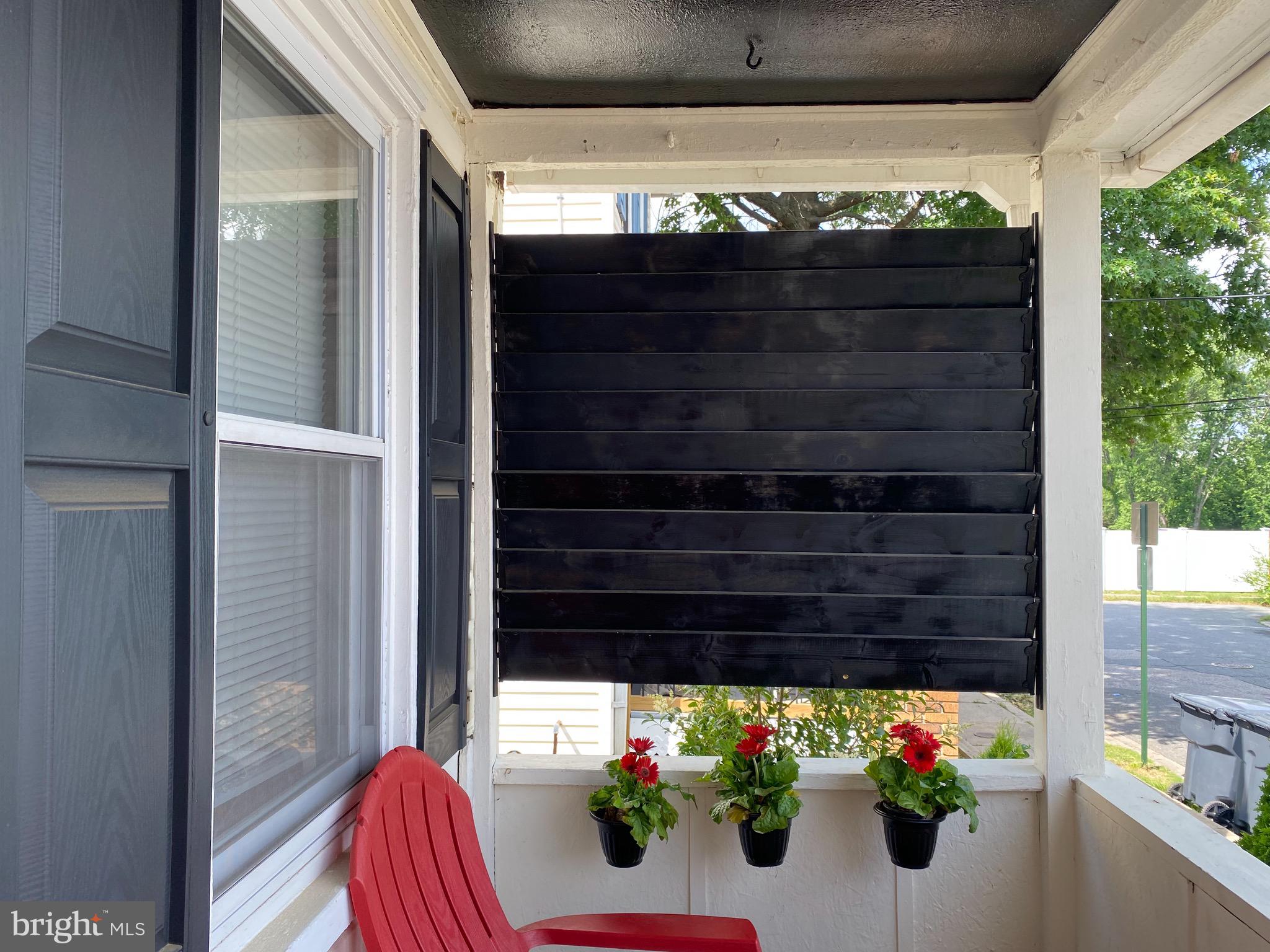 LAUREL - Residential