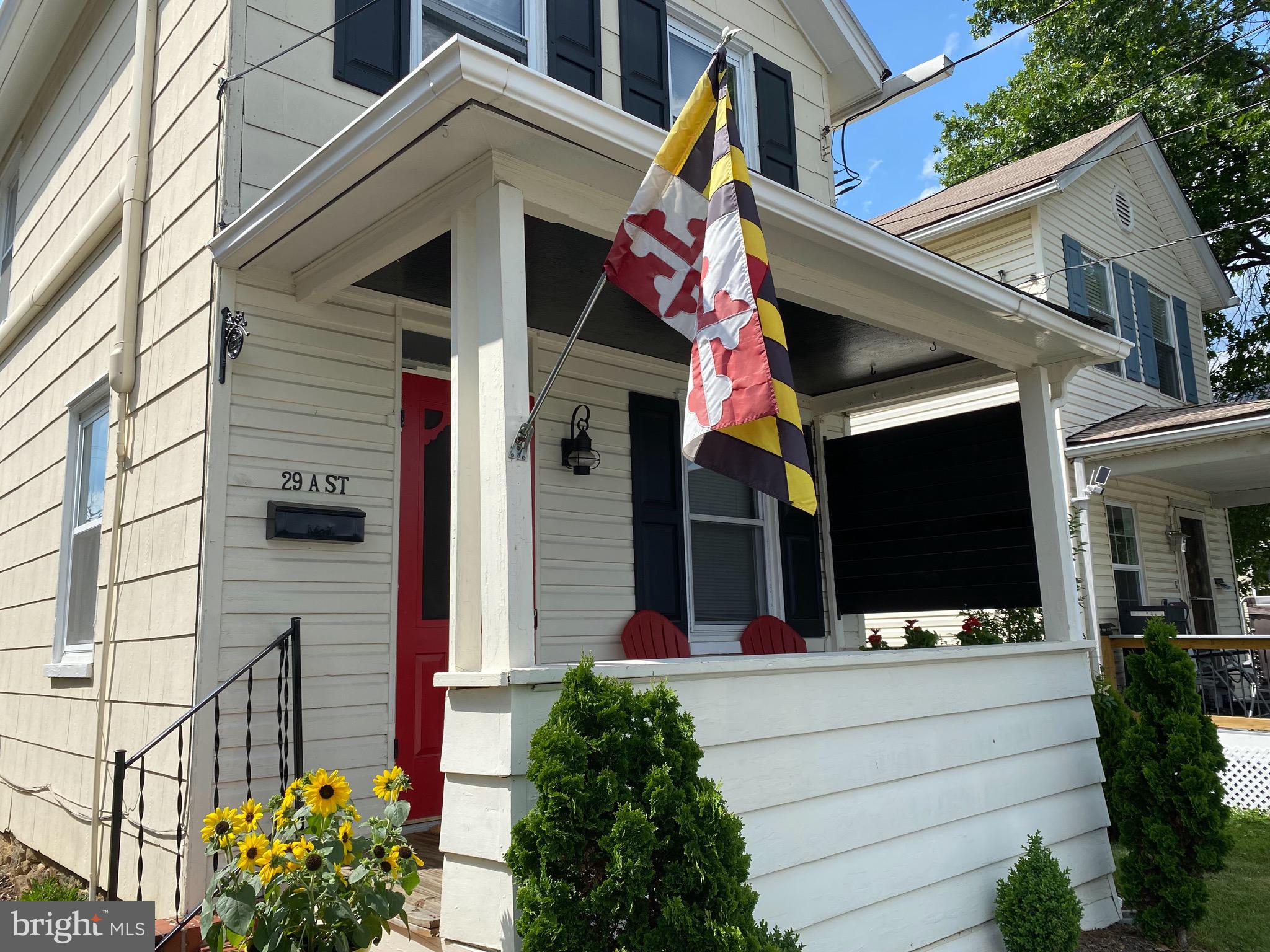 LAUREL - Residential