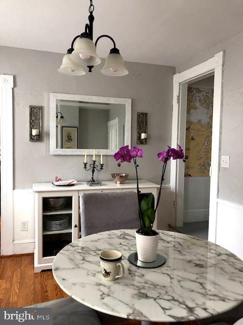 LAUREL - Residential