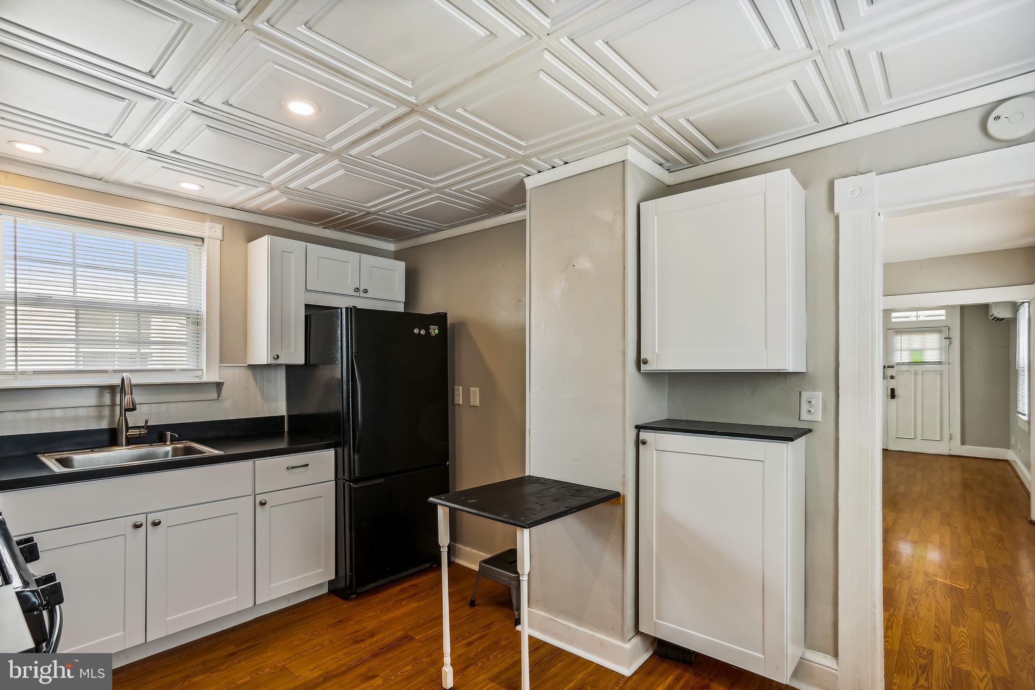 LAUREL - Residential