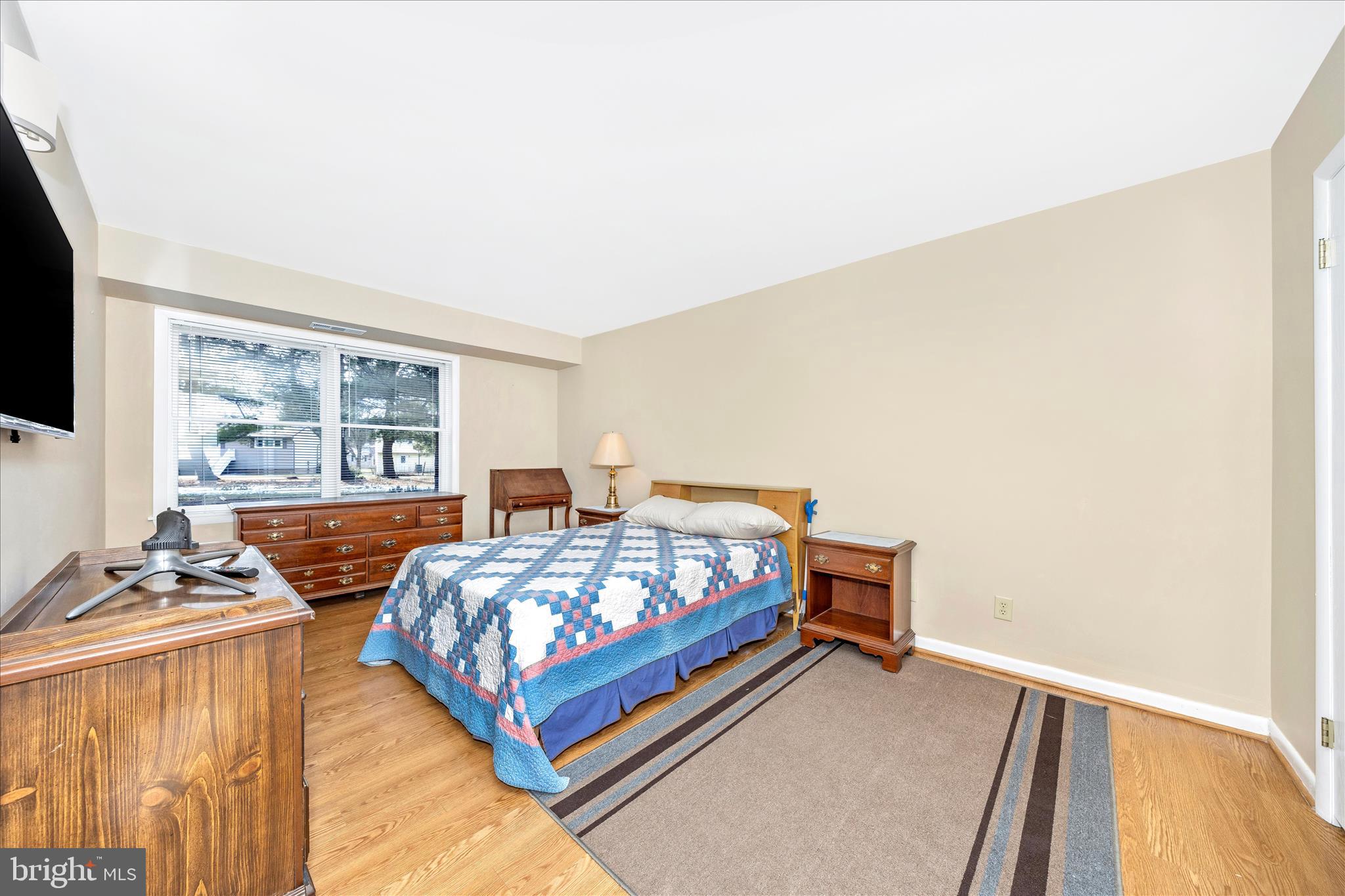 GLADE TOWN - Residential