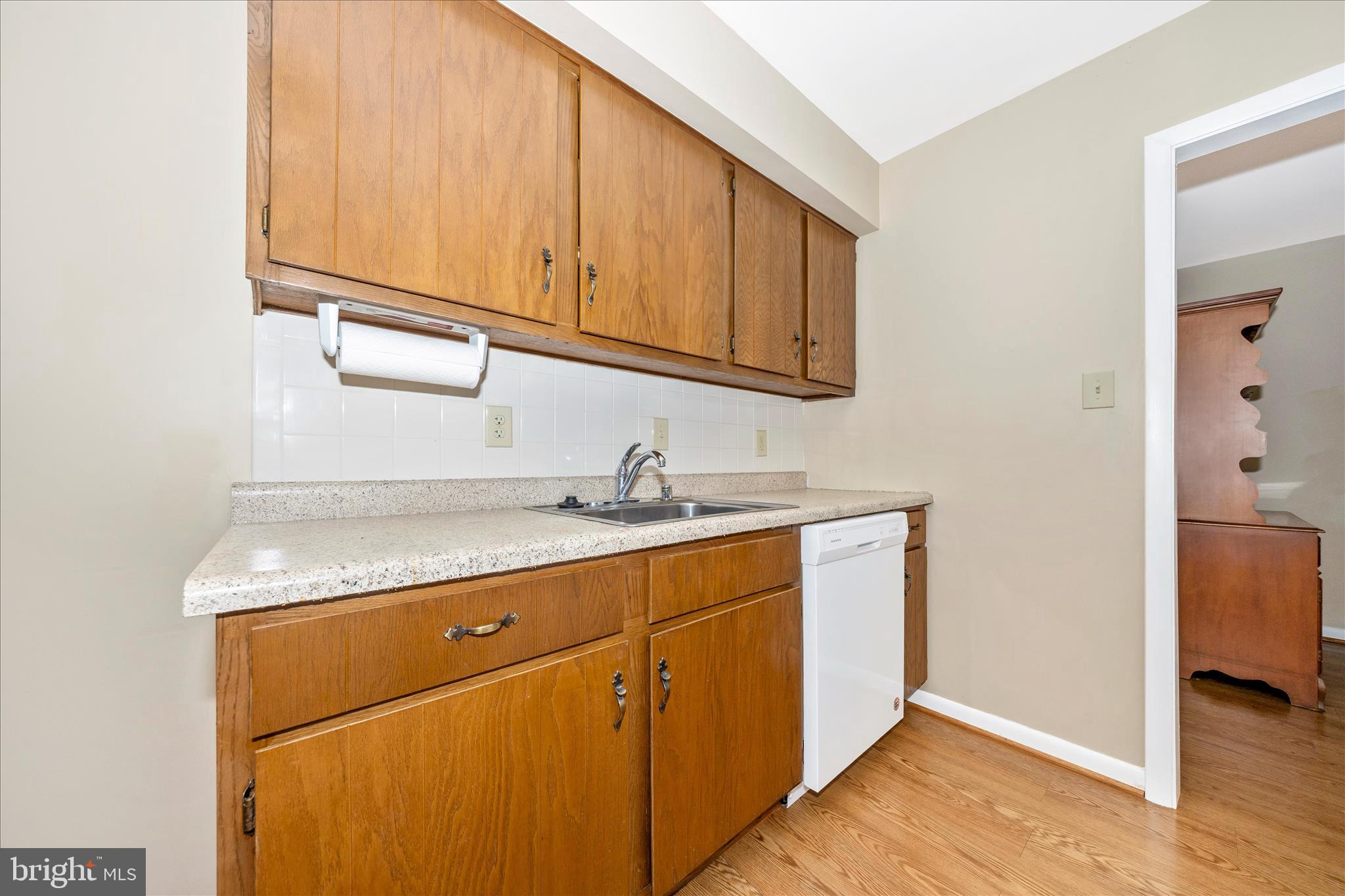 GLADE TOWN - Residential