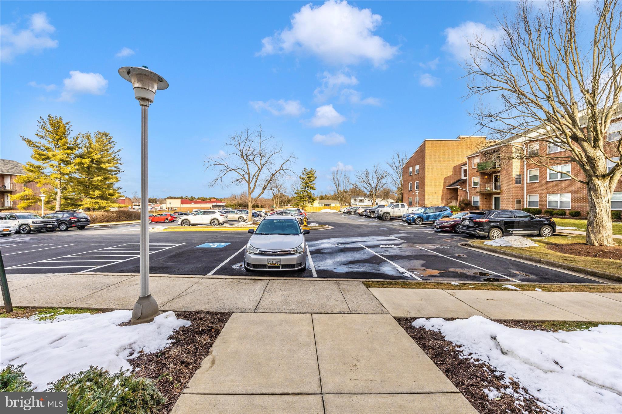 GLADE TOWN - Residential