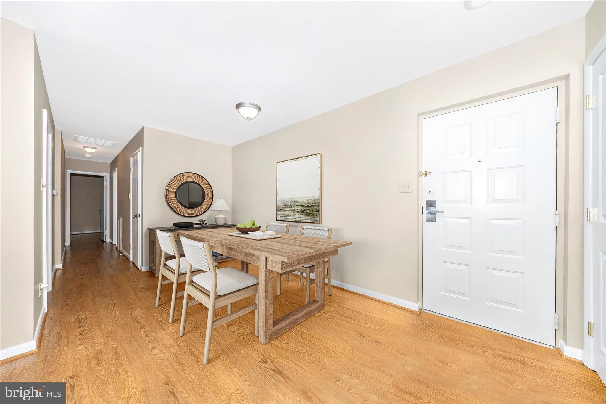 GLADE TOWN - Residential