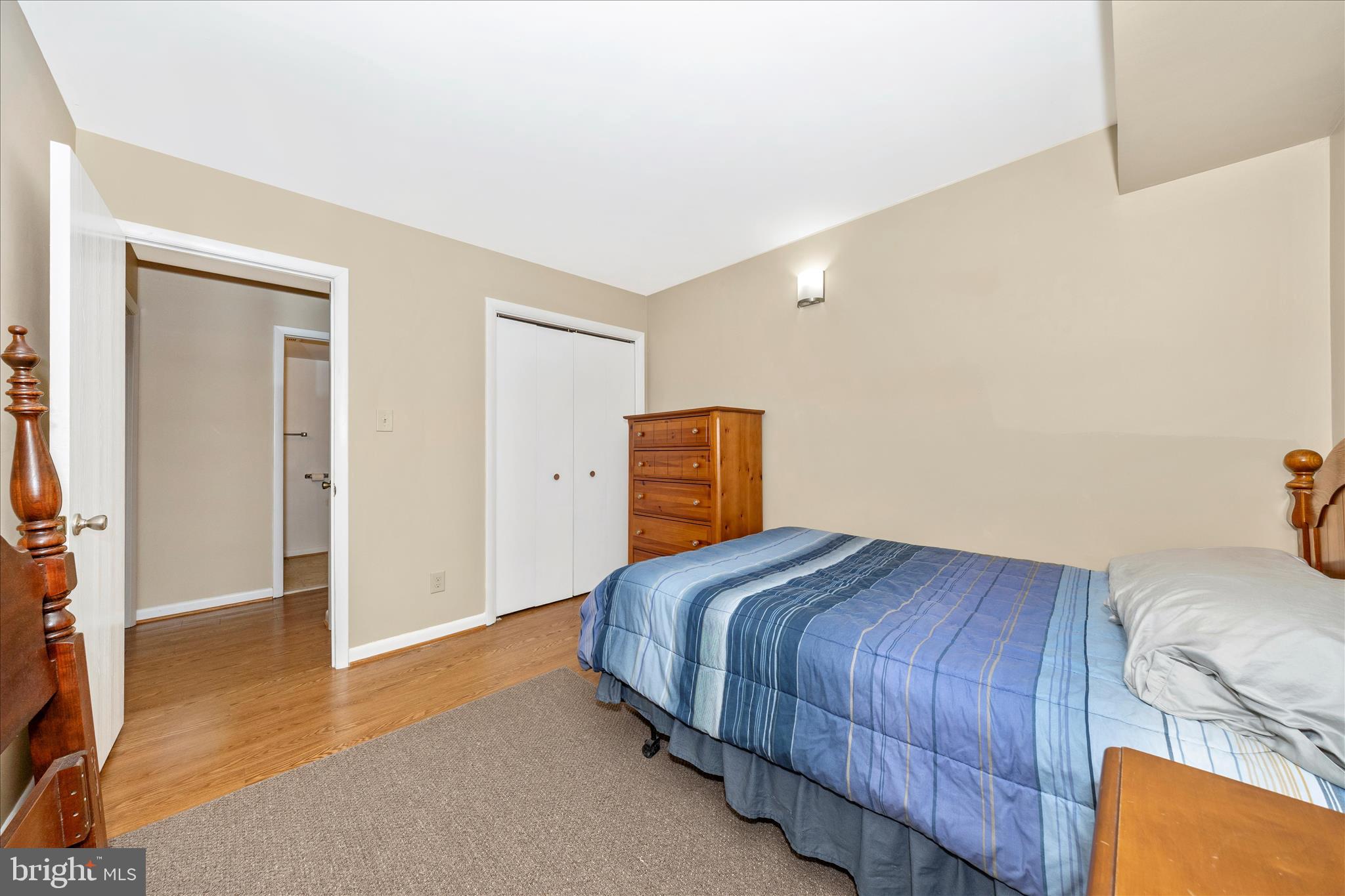 GLADE TOWN - Residential