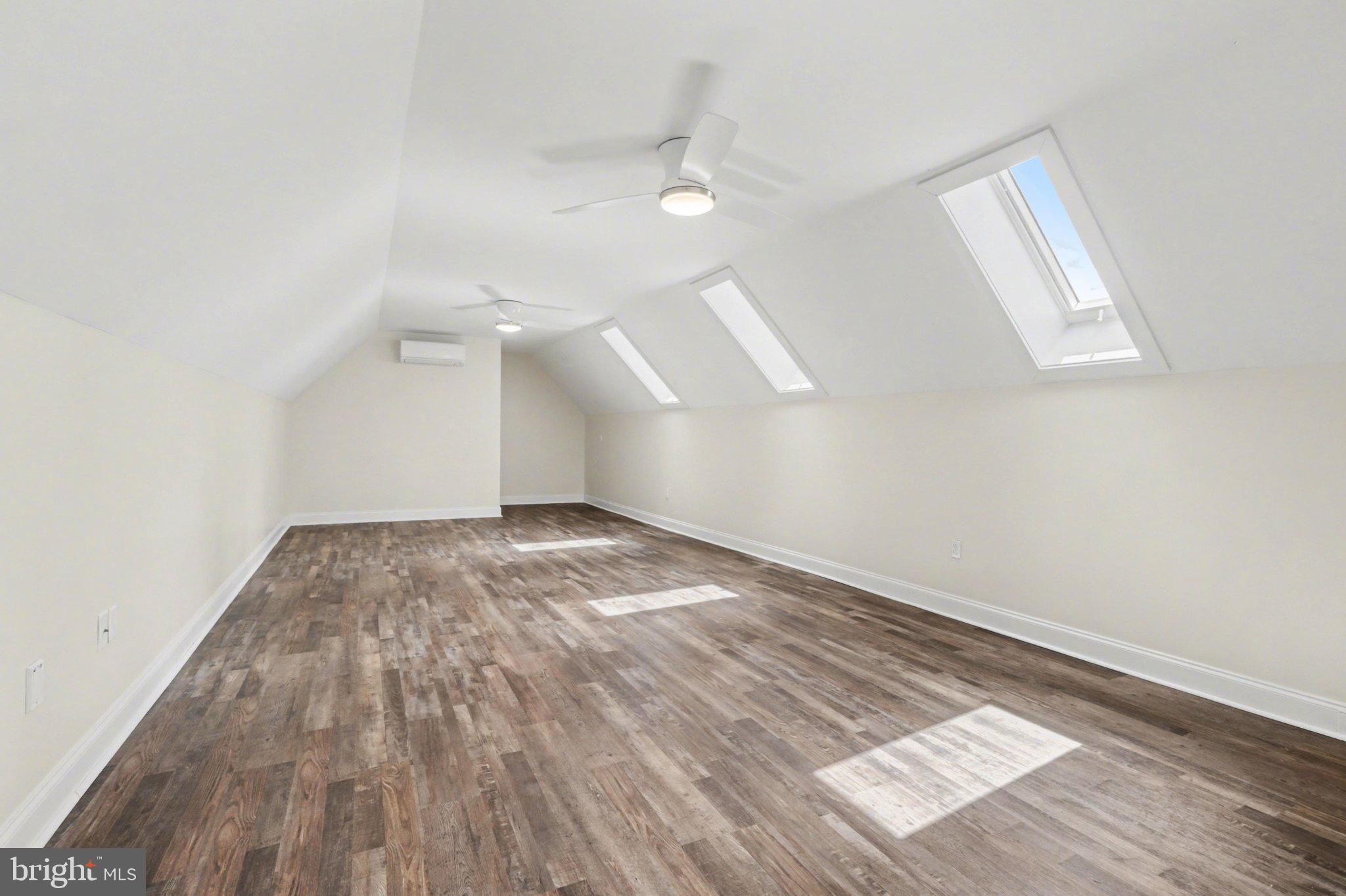 LINDENWOOD - Residential