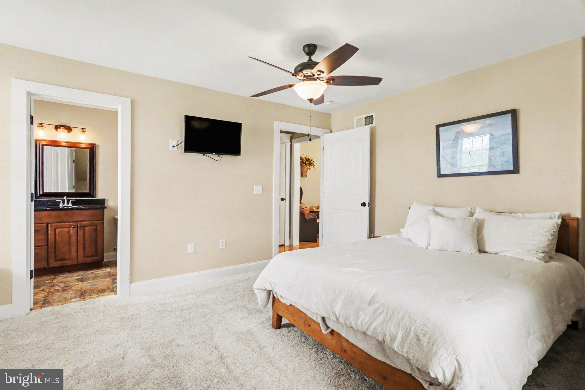LINDENWOOD - Residential