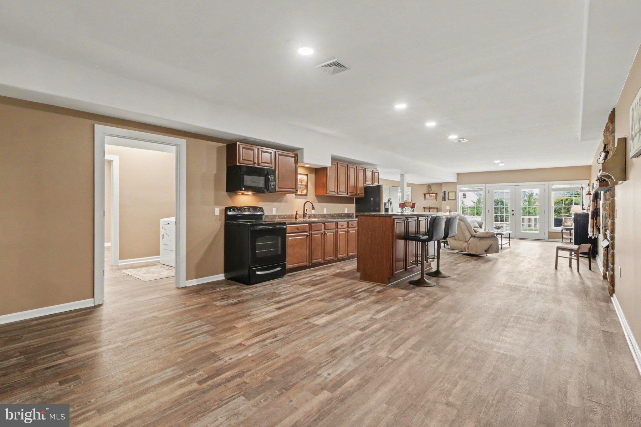 LINDENWOOD - Residential